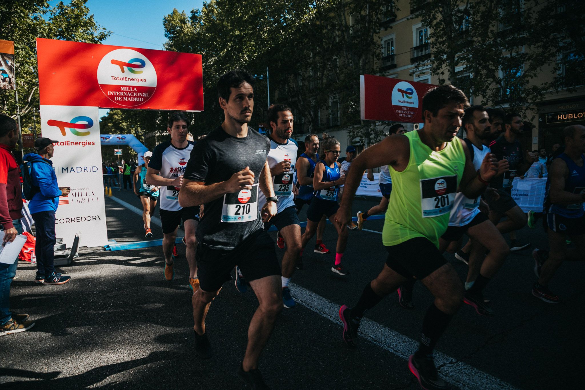 Las mejores fotos de las carreras populares en la TotalEnergies Milla de Madrid 2023. (40)
