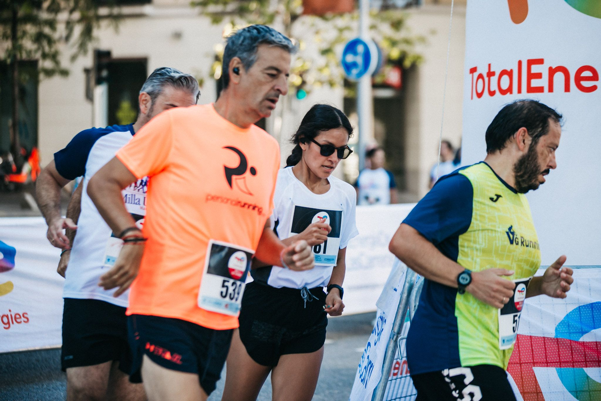 Las mejores fotos de las carreras populares en la TotalEnergies Milla Internacional de Madrid 2023. (81)