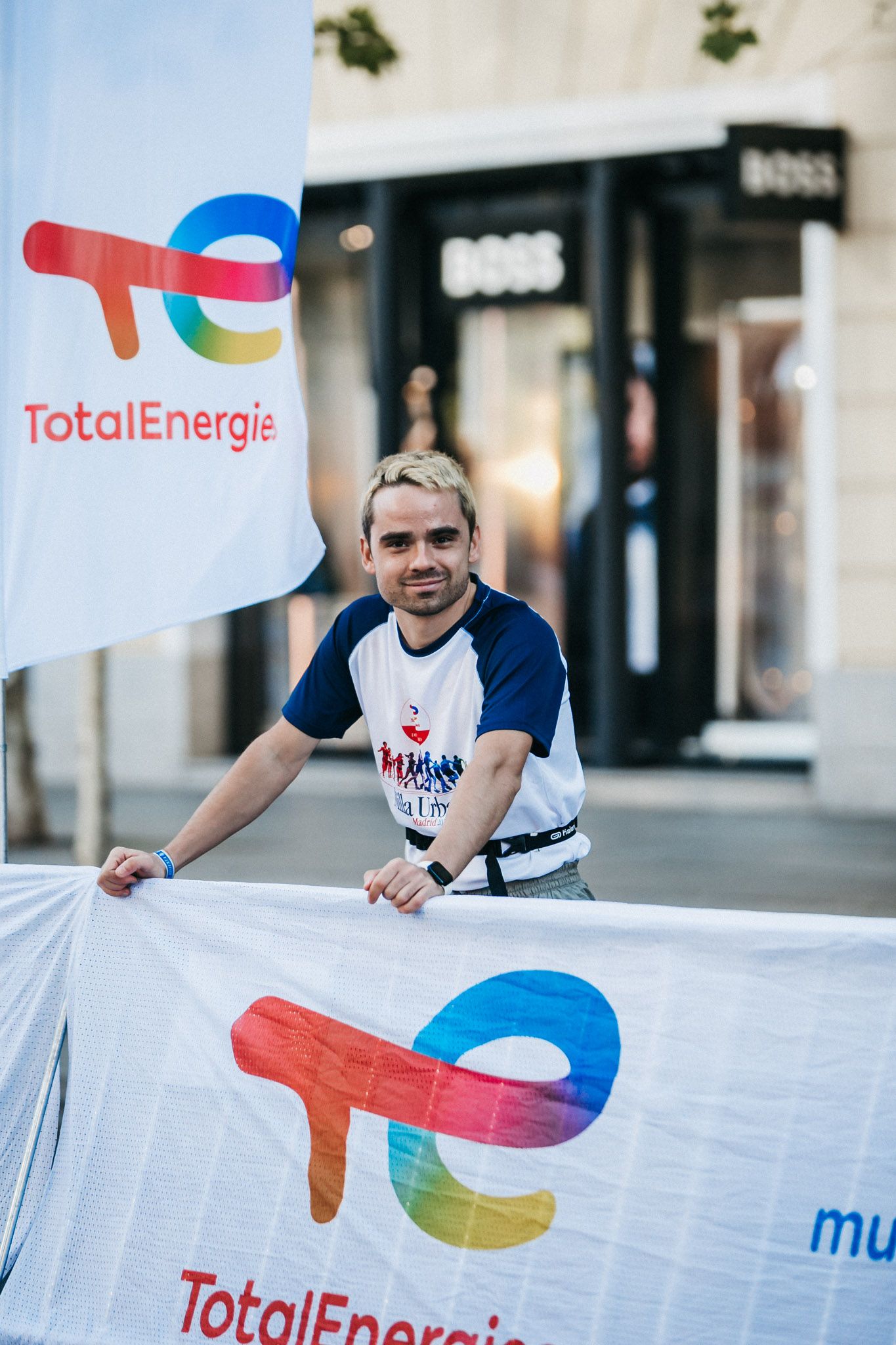 Las mejores fotos de las carreras populares en la TotalEnergies Milla Internacional de Madrid 2023. (87)