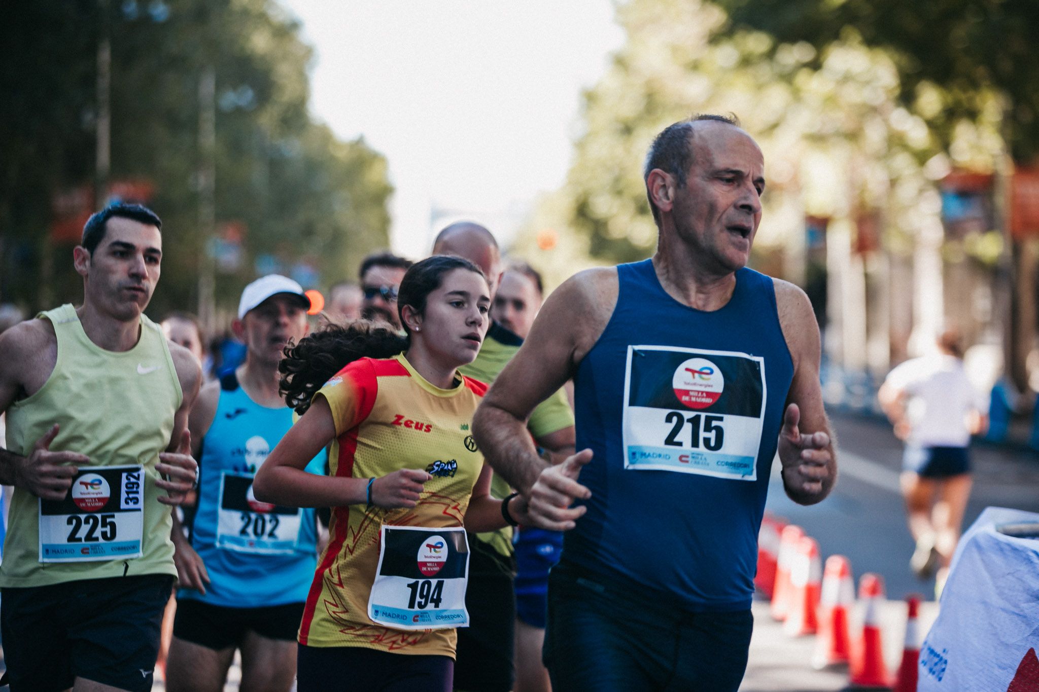 Las mejores fotos de las carreras populares en la TotalEnergies Milla de Madrid 2023. (66)