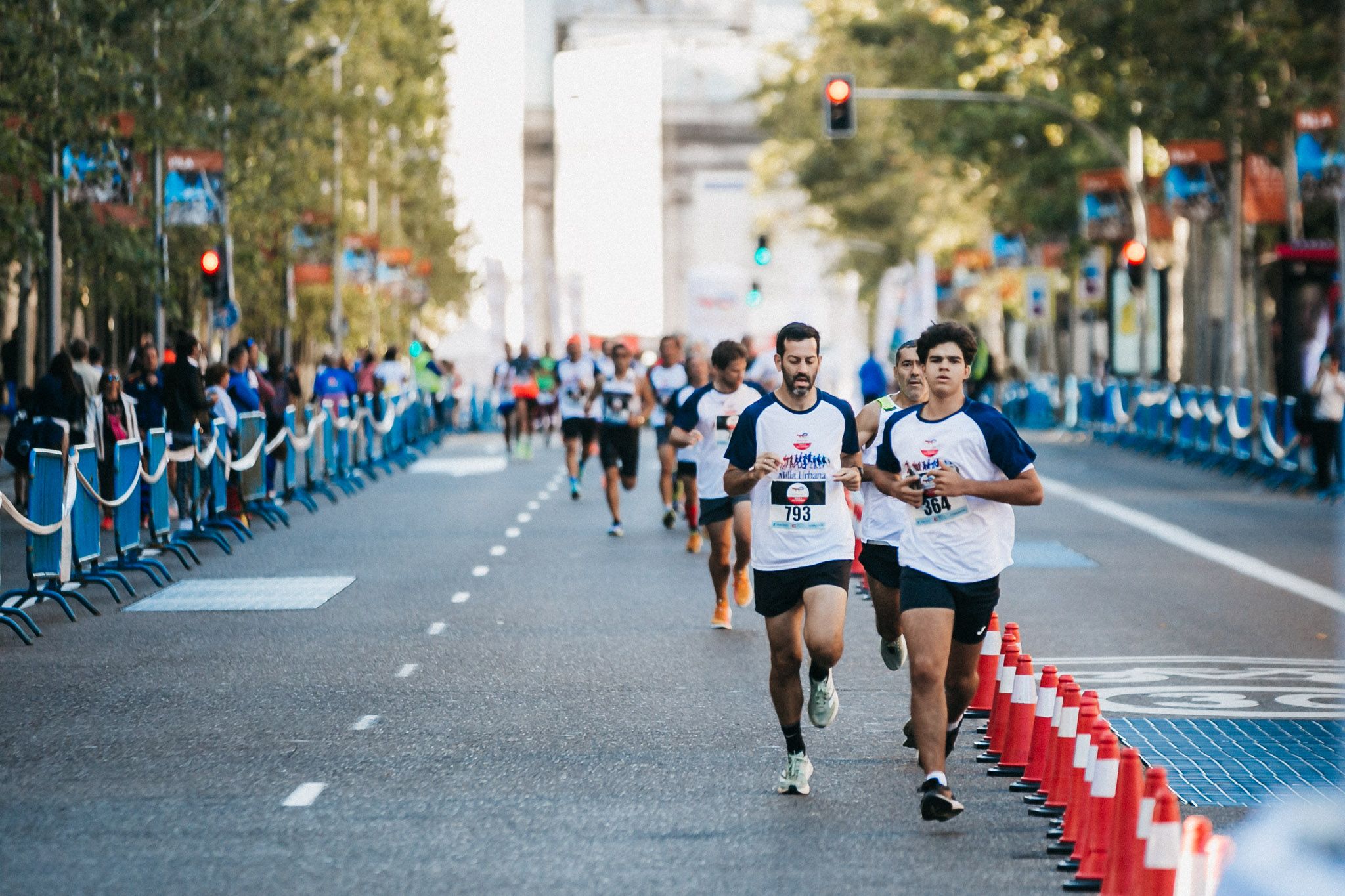Las mejores fotos de las carreras populares en la TotalEnergies Milla Internacional de Madrid 2023. (109)