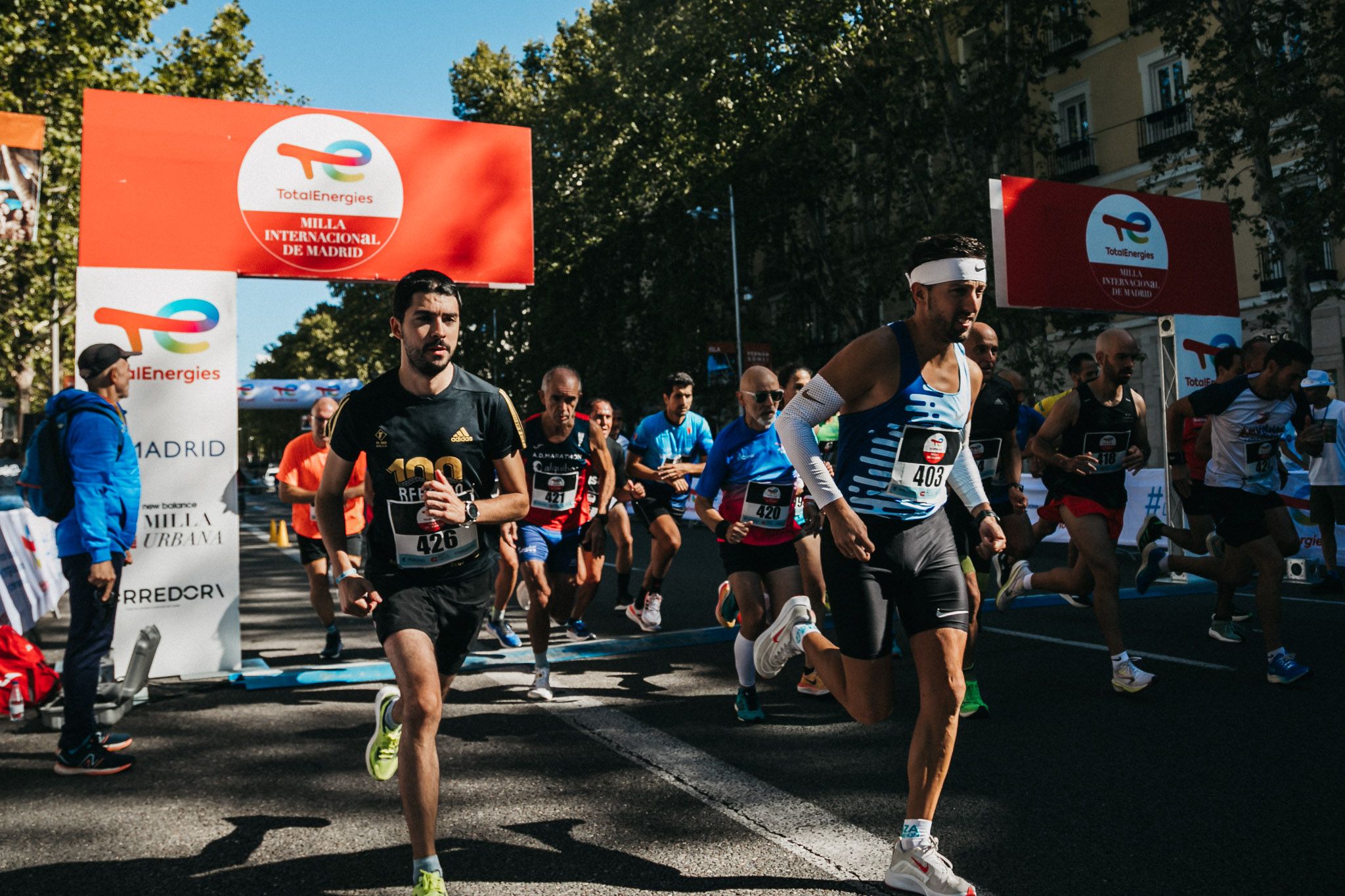 Las mejores fotos de las carreras populares en la TotalEnergies Milla de Madrid 2023. (87)