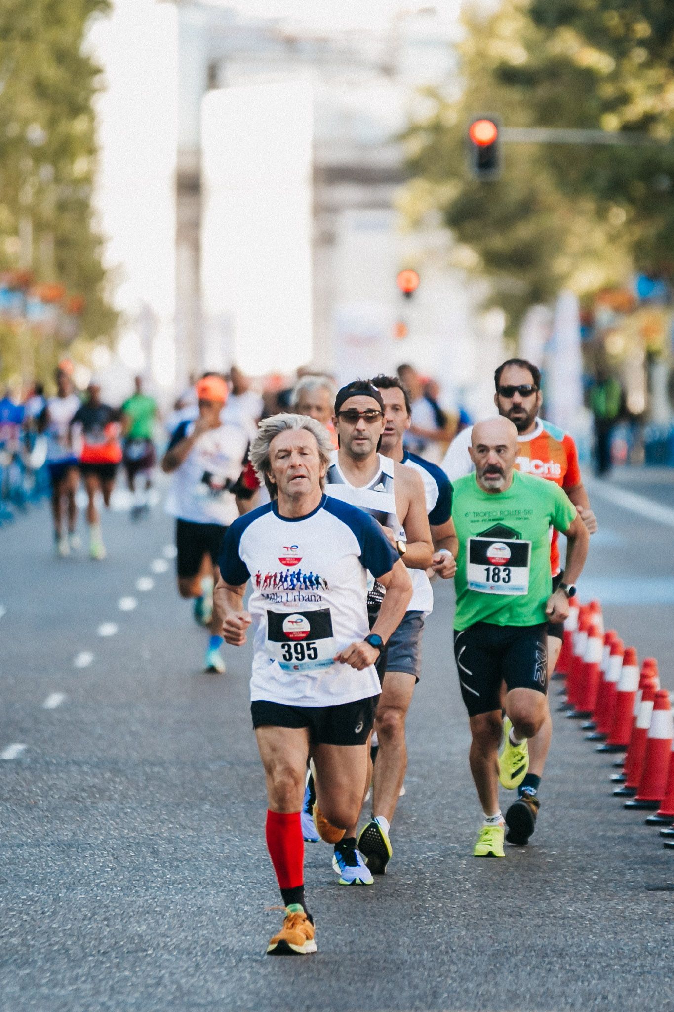 Las mejores fotos de las carreras populares en la TotalEnergies Milla Internacional de Madrid 2023. (111)