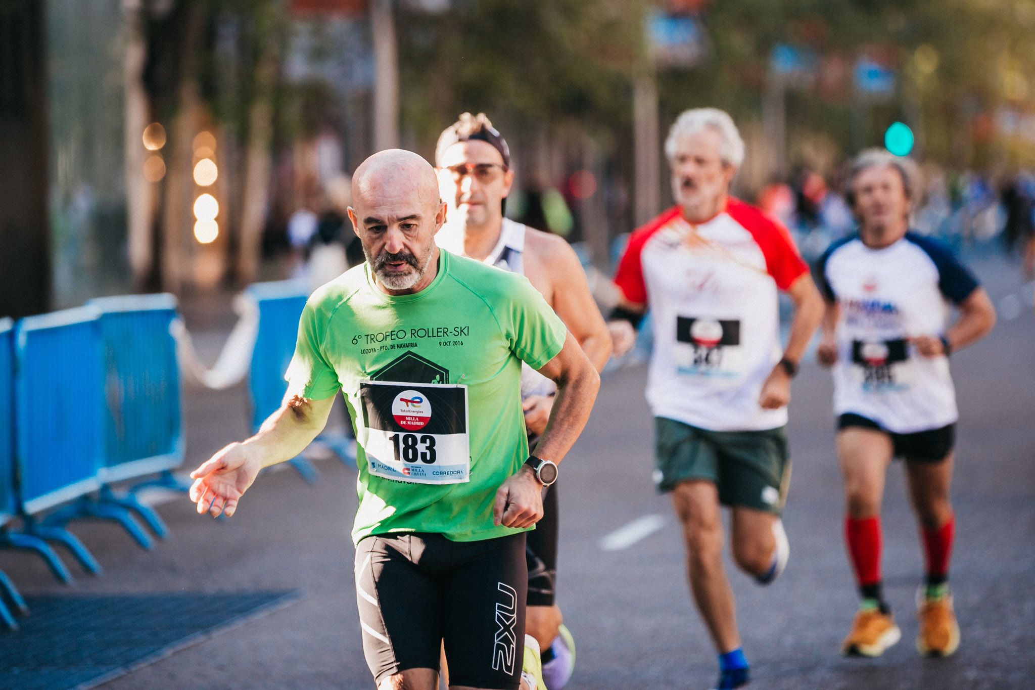 Las mejores fotos de las carreras populares en la TotalEnergies Milla Internacional de Madrid 2023. (131)