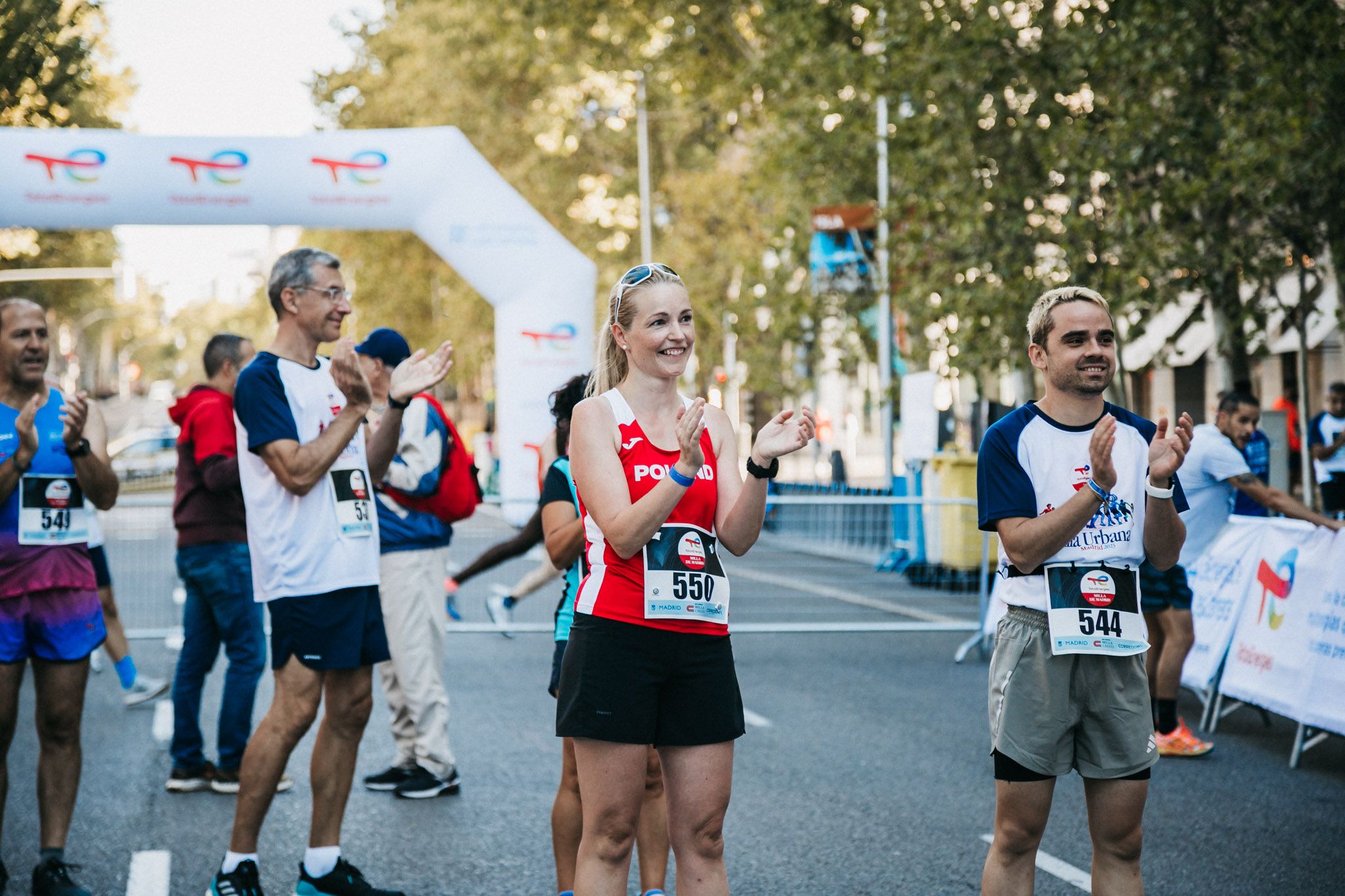 Las mejores fotos de las carreras populares en la TotalEnergies Milla Internacional de Madrid 2023. (148)