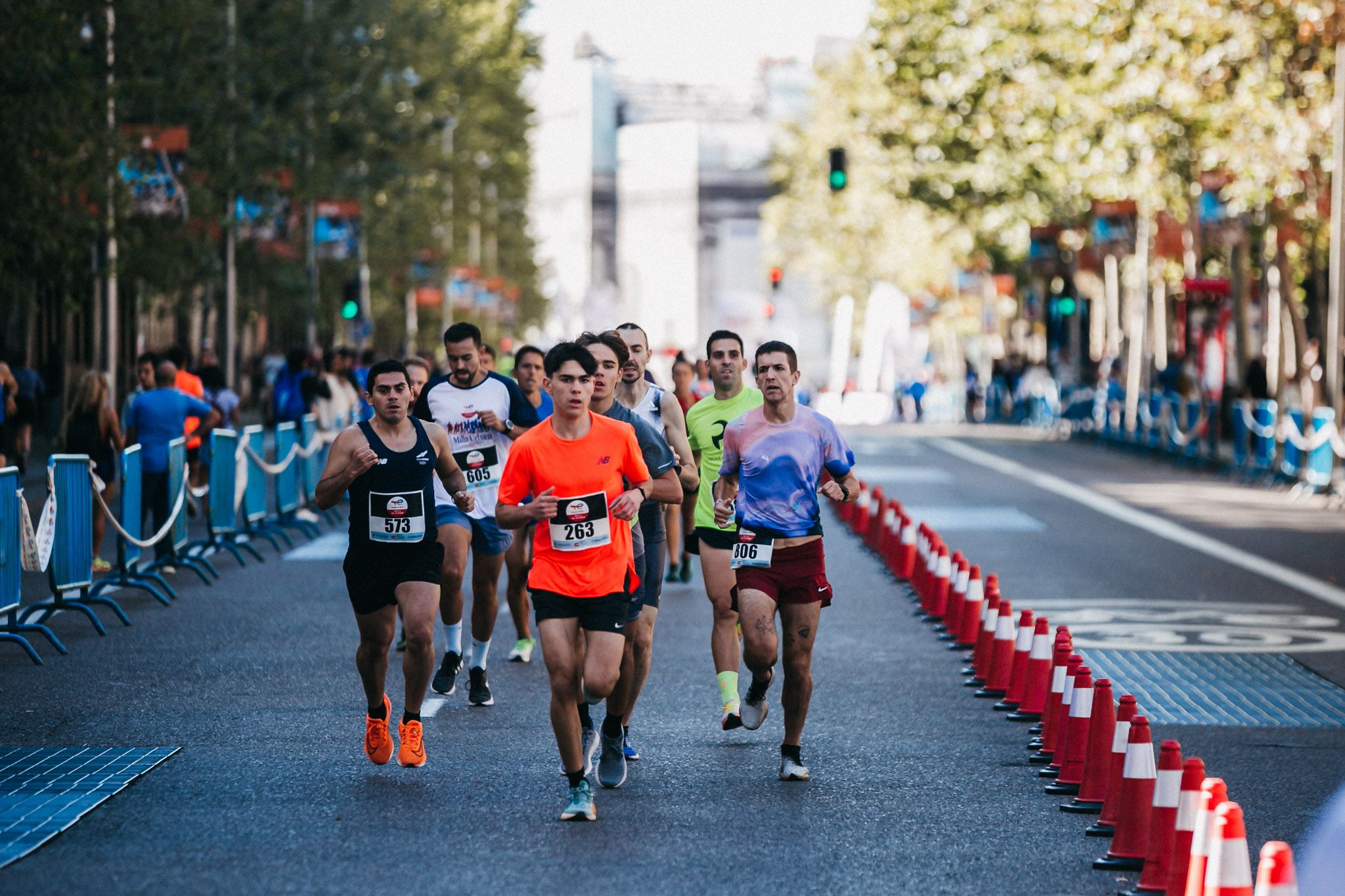 Las mejores fotos de las carreras populares en la TotalEnergies Milla de Madrid 2023. (128)