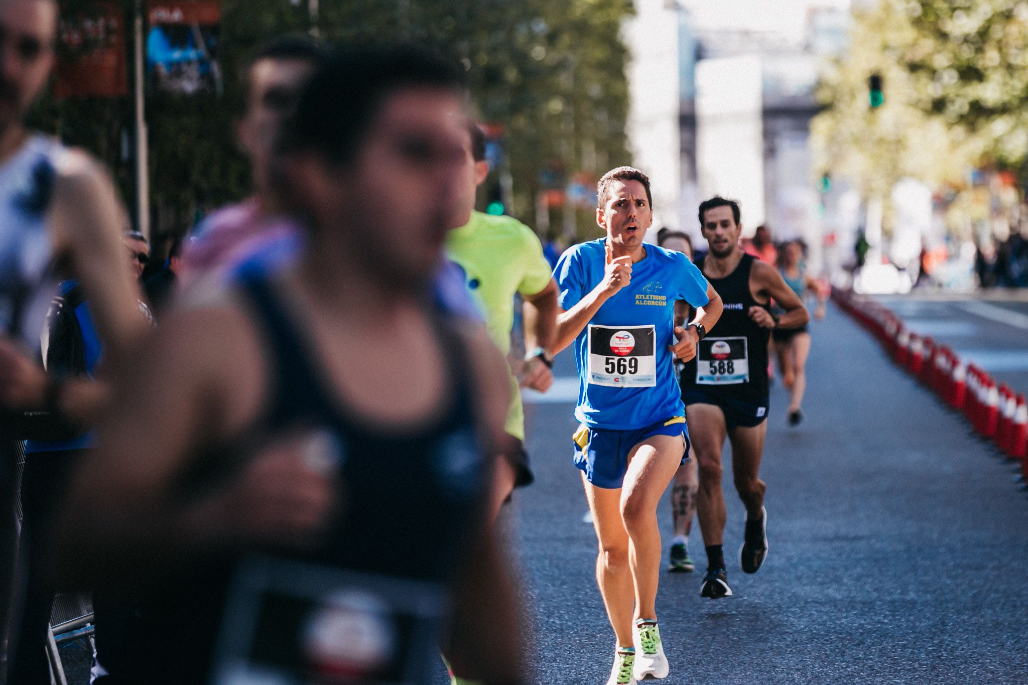 Las mejores fotos de las carreras populares en la TotalEnergies Milla de Madrid 2023. (134)
