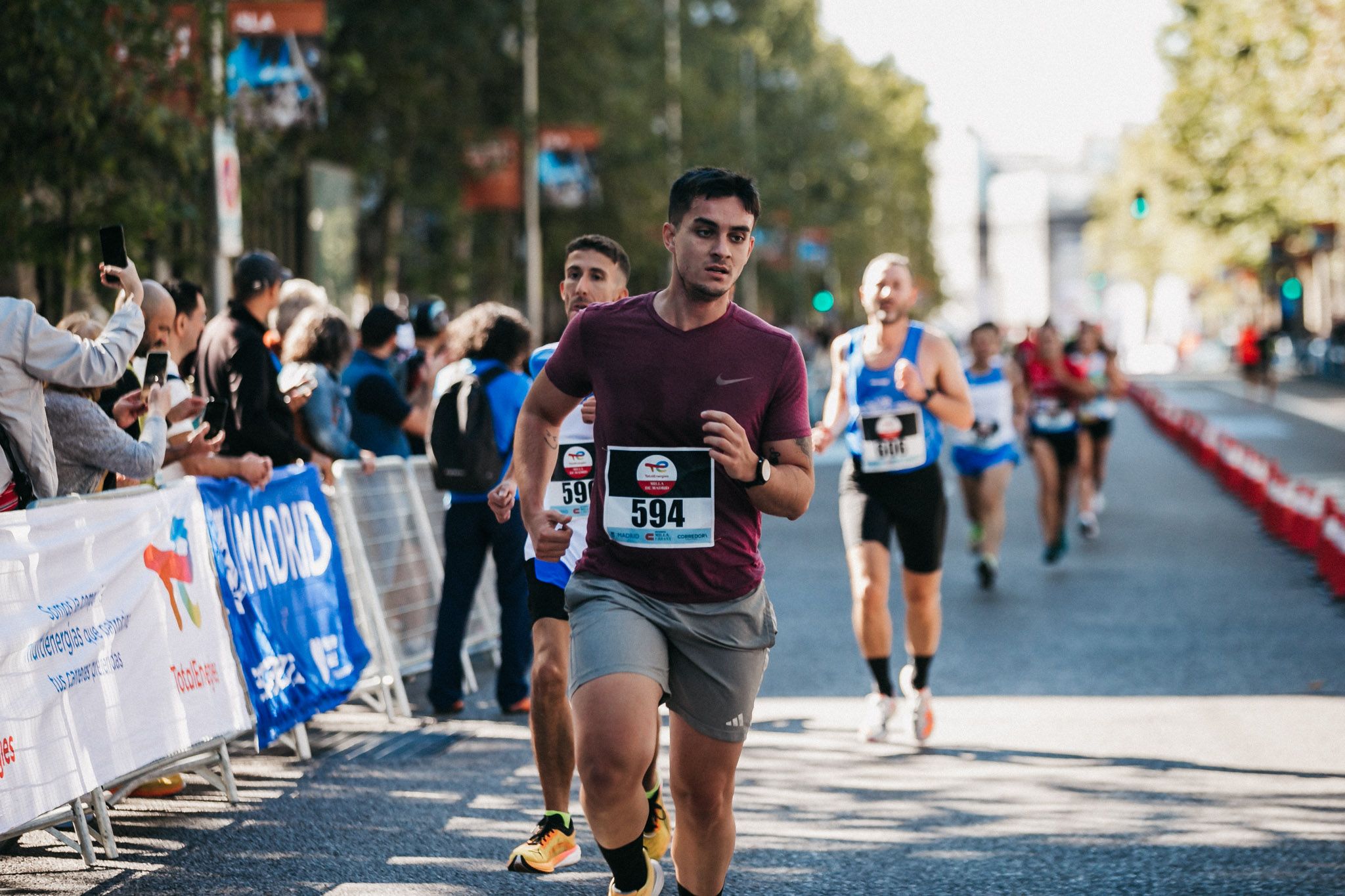 Las mejores fotos de las carreras populares en la TotalEnergies Milla de Madrid 2023. (139)