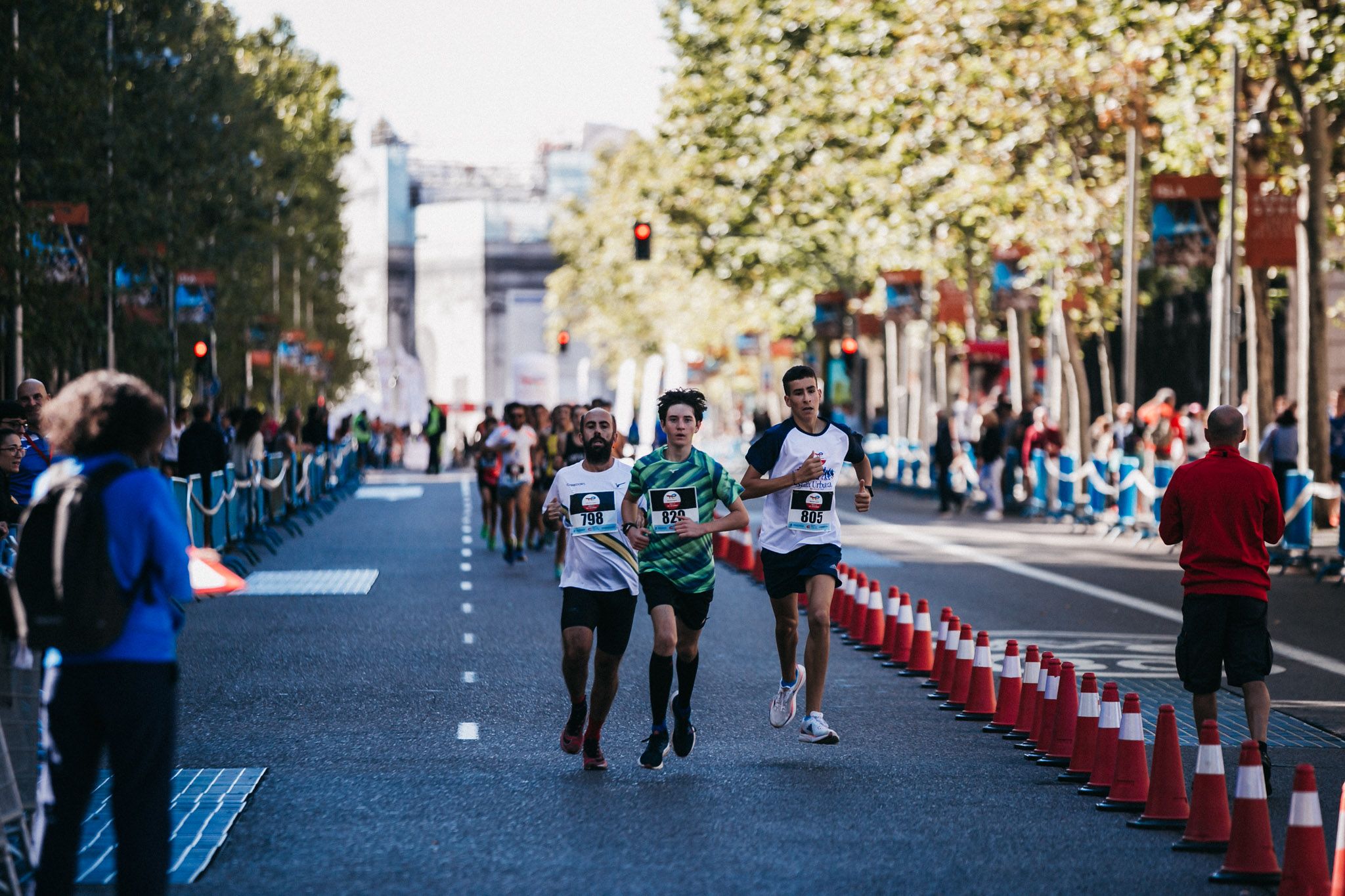 Las mejores fotos de las carreras populares en la TotalEnergies Milla de Madrid 2023. (170)