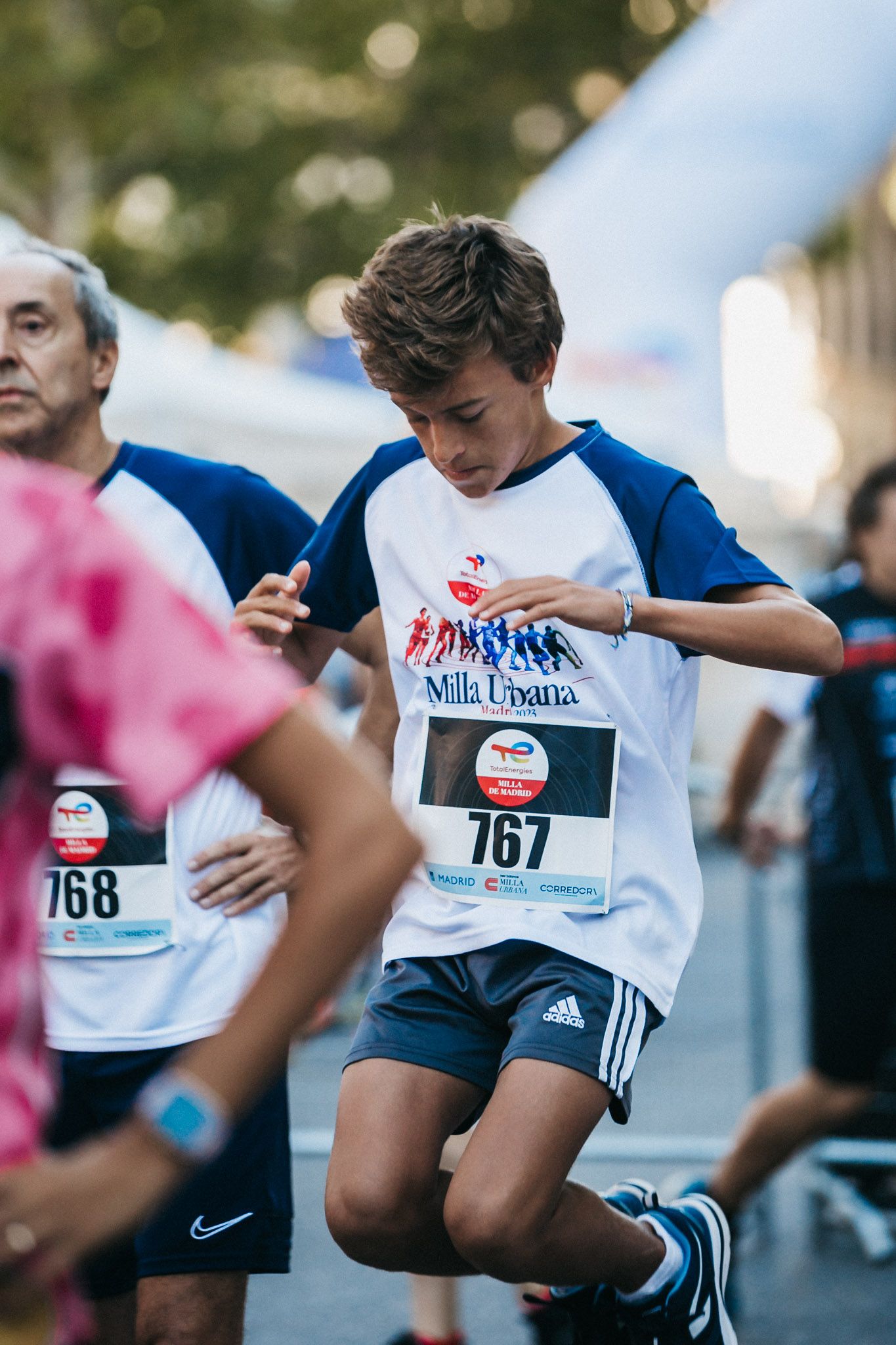 Las mejores fotos de las carreras populares en la TotalEnergies Milla Internacional de Madrid 2023. (202)