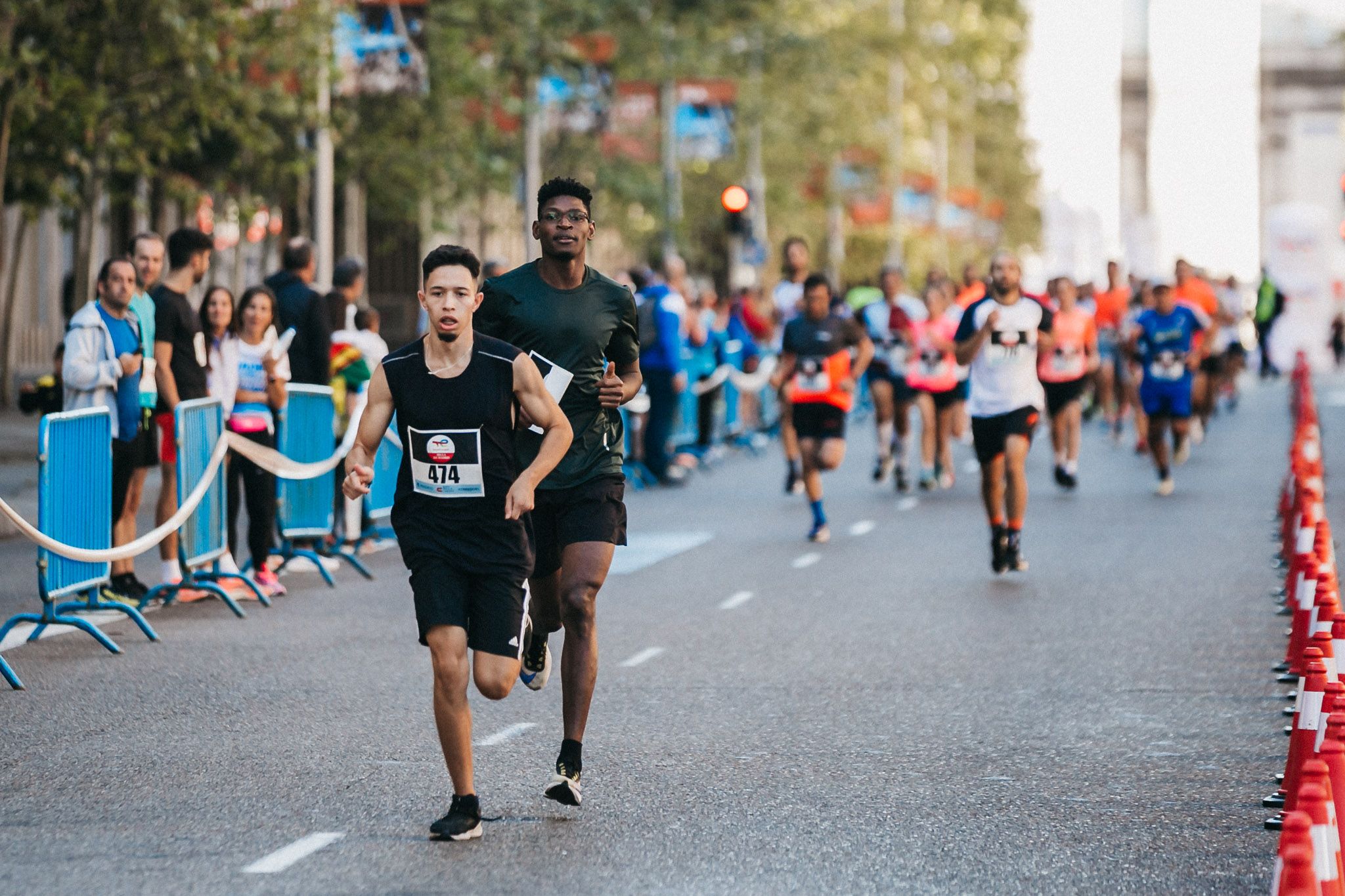 Las mejores fotos de las carreras populares en la TotalEnergies Milla Internacional de Madrid 2023. (213)