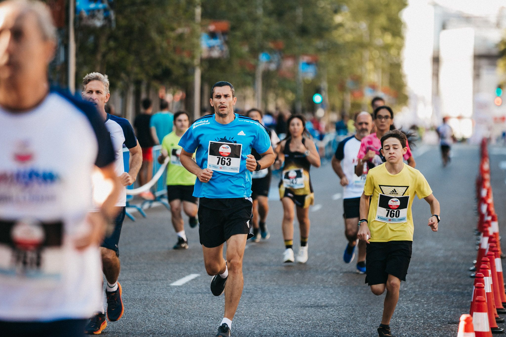 Las mejores fotos de las carreras populares en la TotalEnergies Milla Internacional de Madrid 2023. (226)