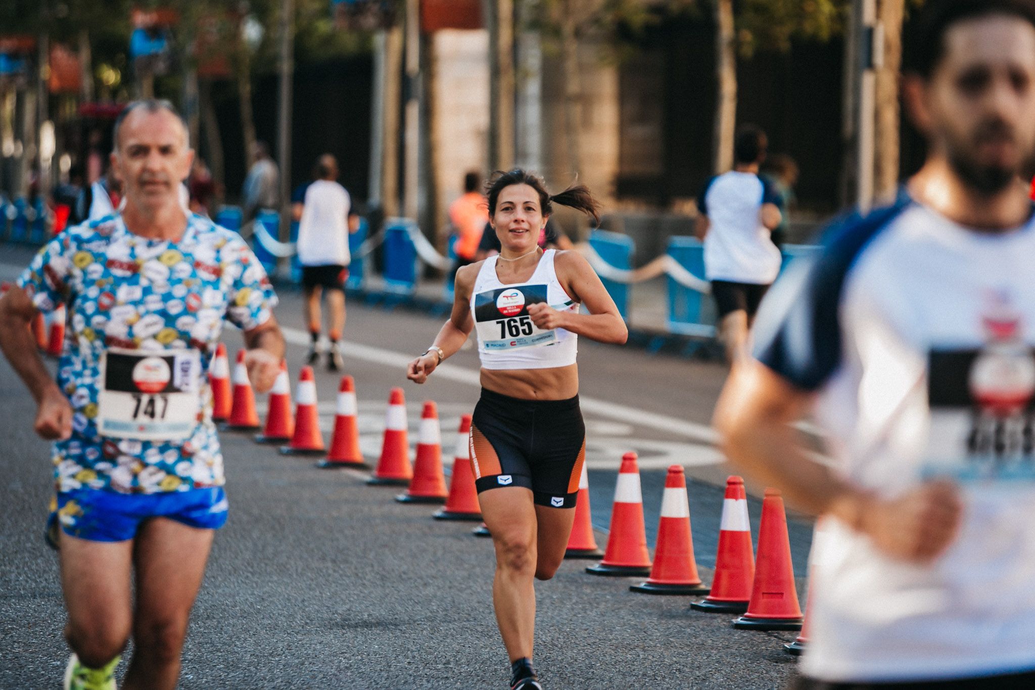 Las mejores fotos de las carreras populares en la TotalEnergies Milla Internacional de Madrid 2023. (239)