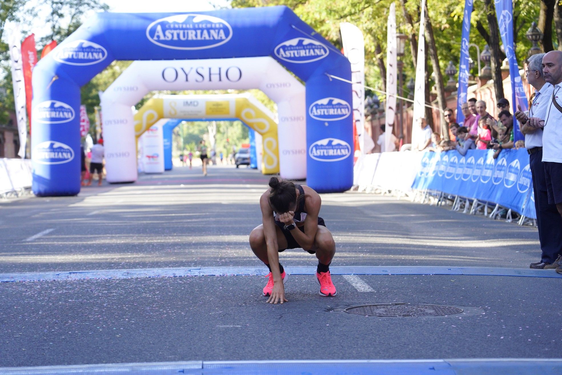 Todas las fotos de meta de la Carrera de la Mujer de Sevilla 2023.  9936