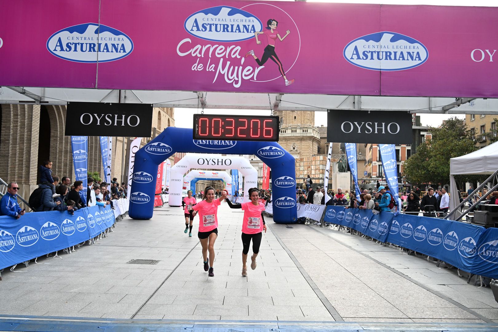 Todas las fotos de la Carrera de la Mujer de Zaragoza 2023. 4517
