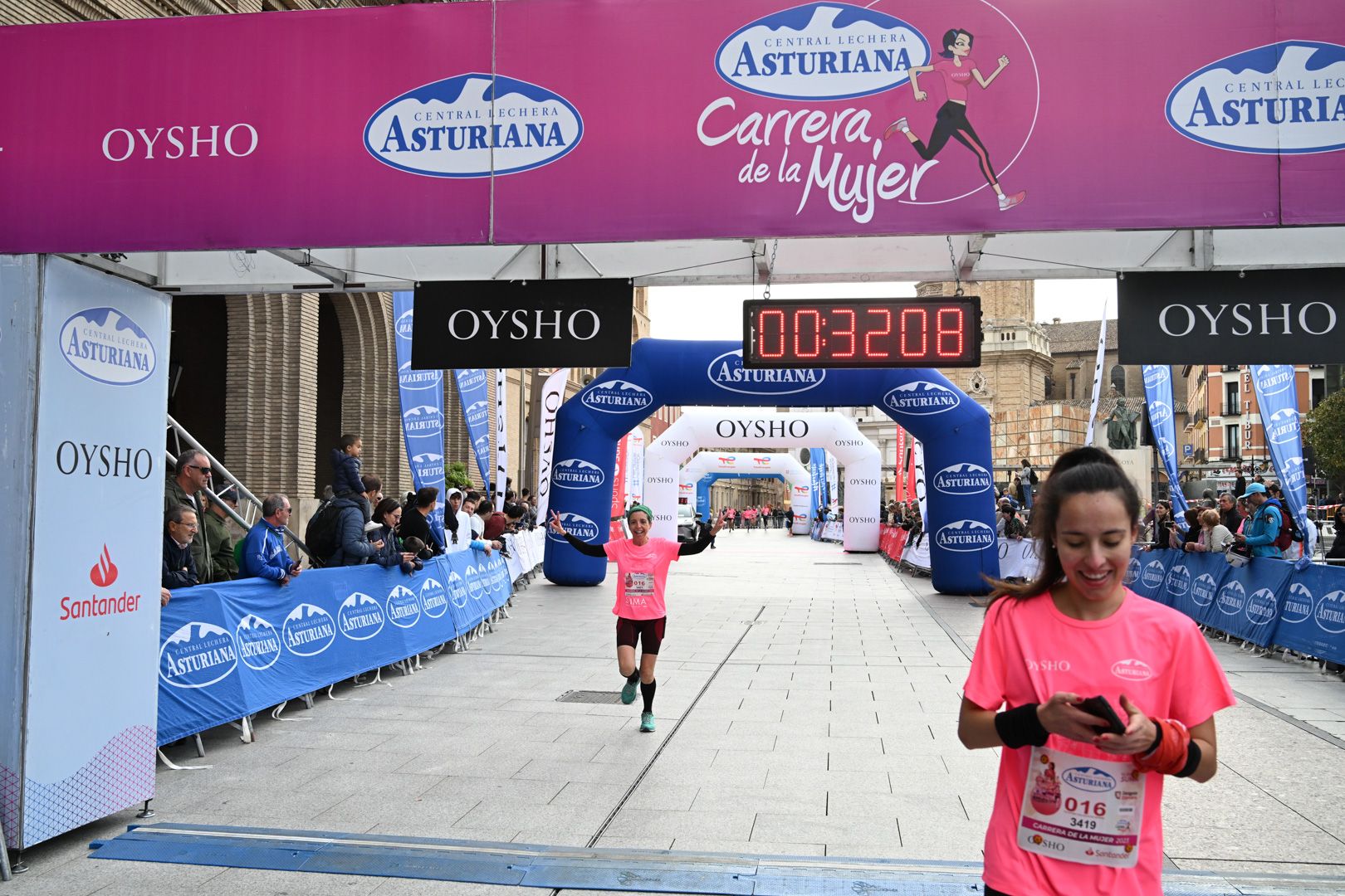 Todas las fotos de la Carrera de la Mujer de Zaragoza 2023. 4518