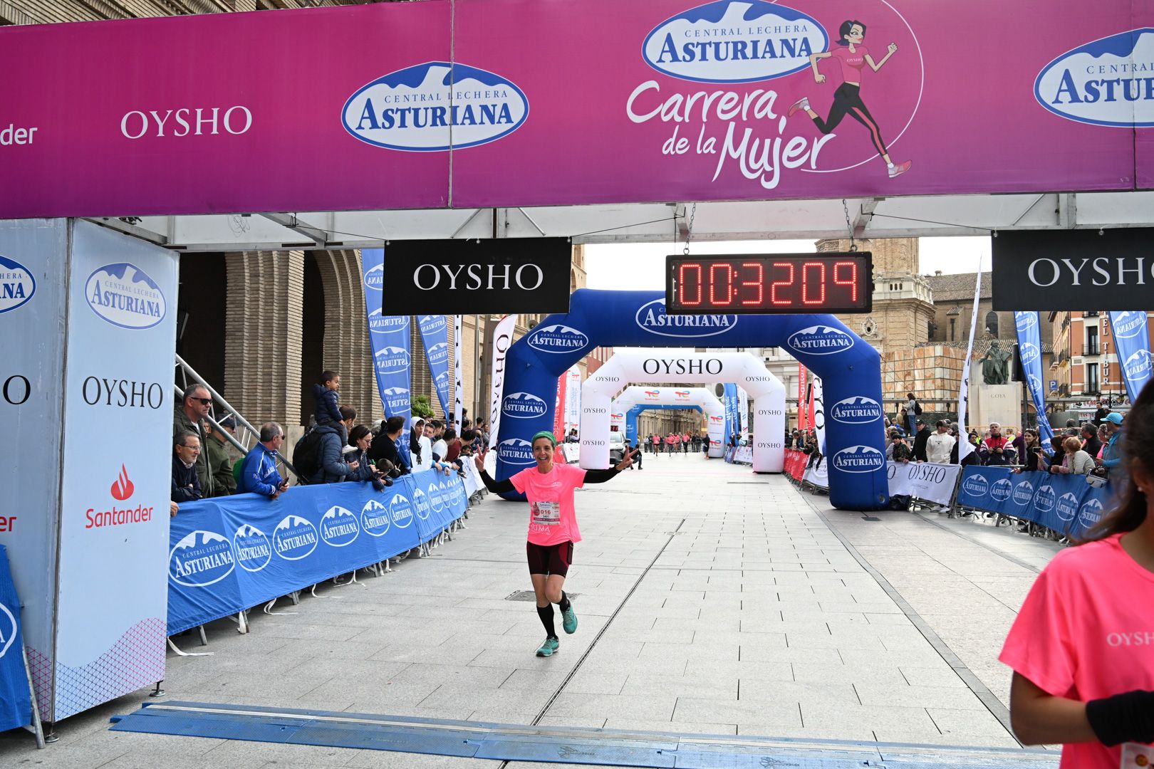 Todas las fotos de la Carrera de la Mujer de Zaragoza 2023. 4519
