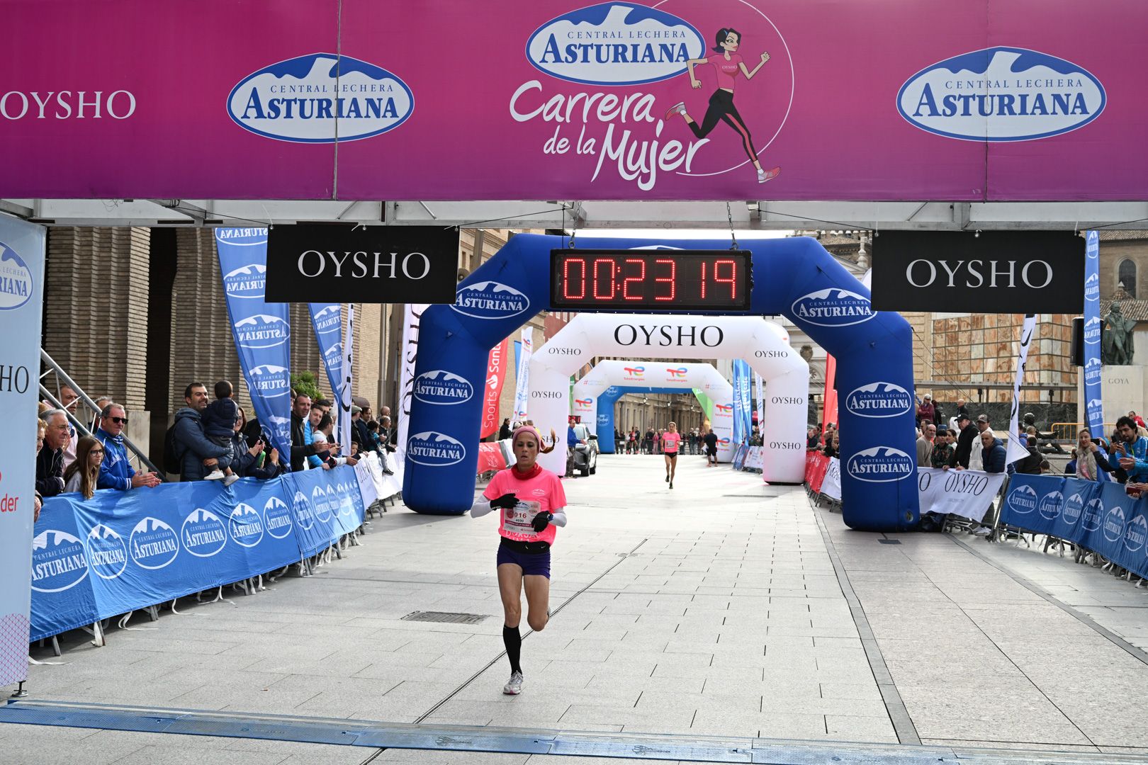 Todas las fotos de la Carrera de la Mujer de Zaragoza 2023. 4305
