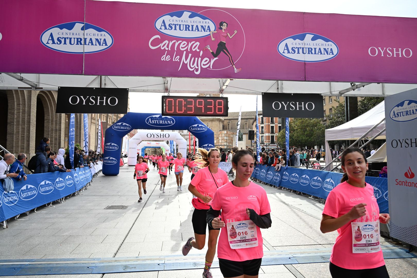 Todas las fotos de la Carrera de la Mujer de Zaragoza 2023. 5009