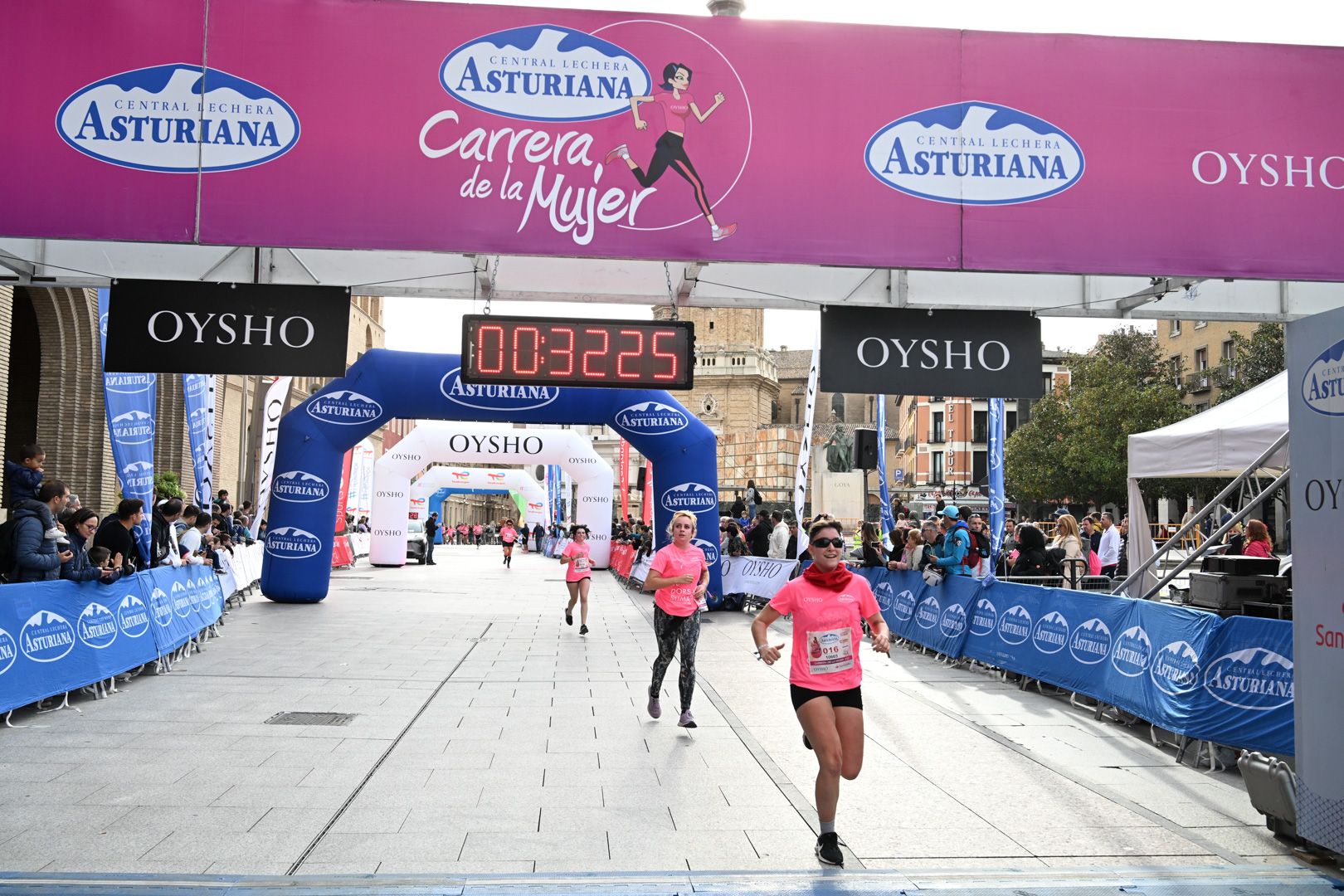 Todas las fotos de la Carrera de la Mujer de Zaragoza 2023. 4526