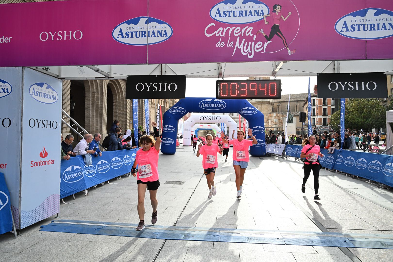 Todas las fotos de la Carrera de la Mujer de Zaragoza 2023. 5012