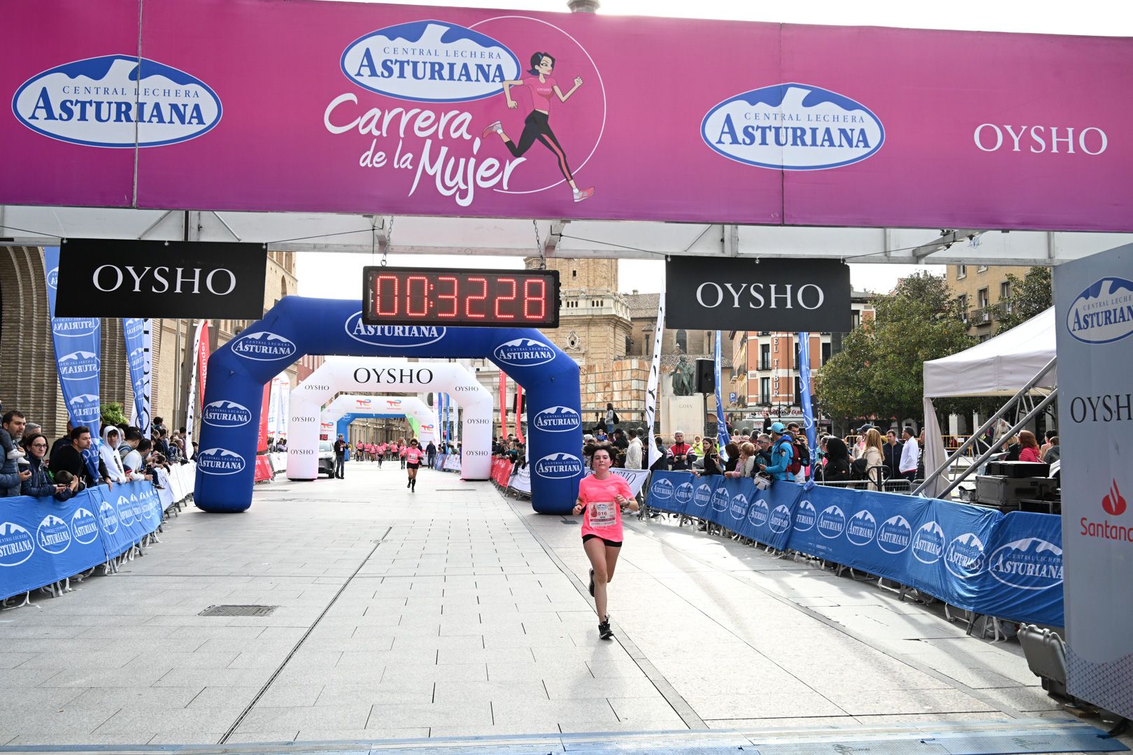 Todas las fotos de la Carrera de la Mujer de Zaragoza 2023. 4529