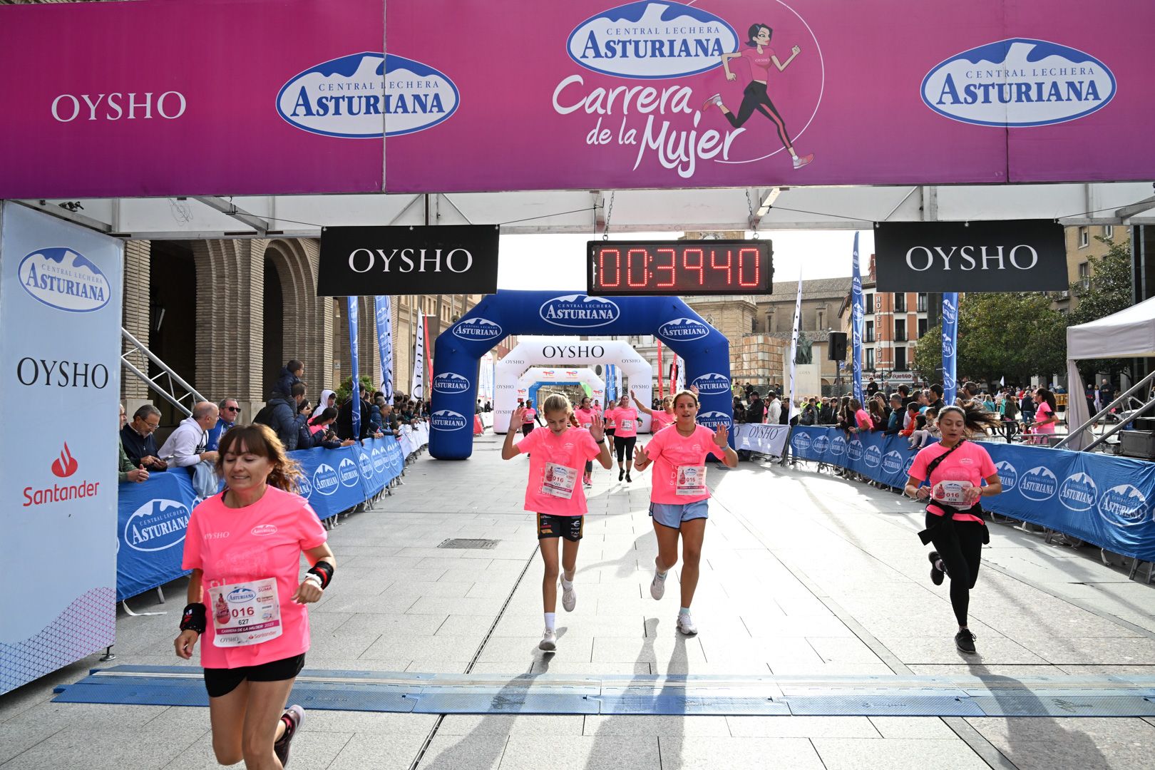 Todas las fotos de la Carrera de la Mujer de Zaragoza 2023. 5013