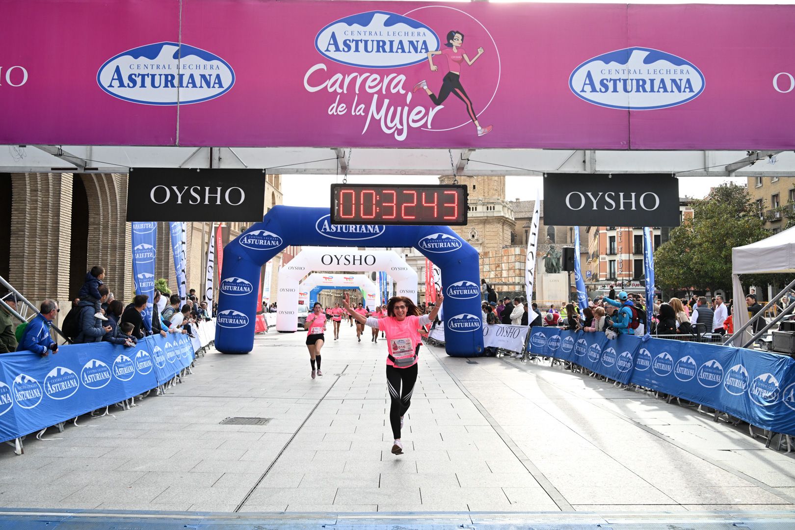 Todas las fotos de la Carrera de la Mujer de Zaragoza 2023. 4533