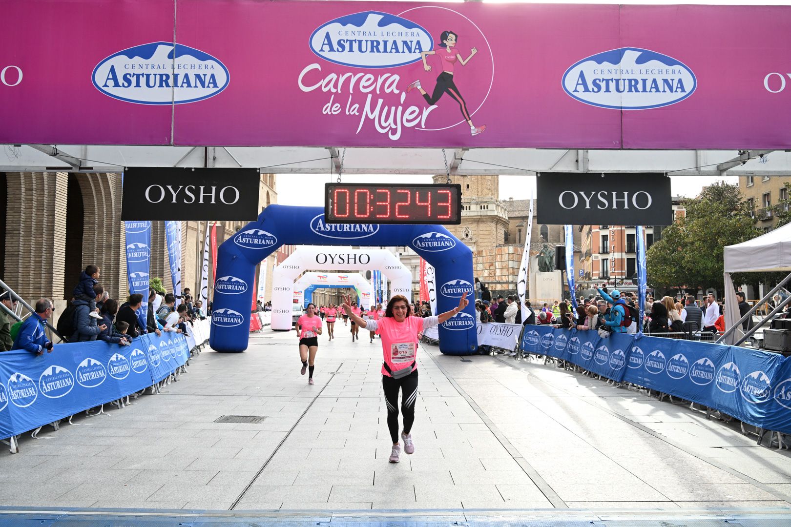 Todas las fotos de la Carrera de la Mujer de Zaragoza 2023. 4534