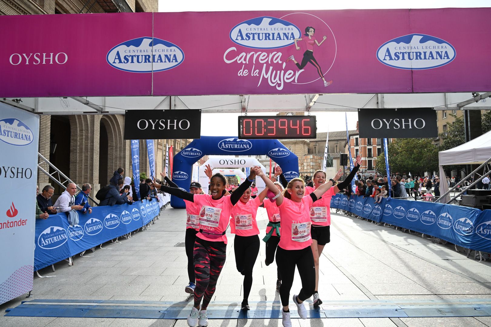 Todas las fotos de la Carrera de la Mujer de Zaragoza 2023. 5021