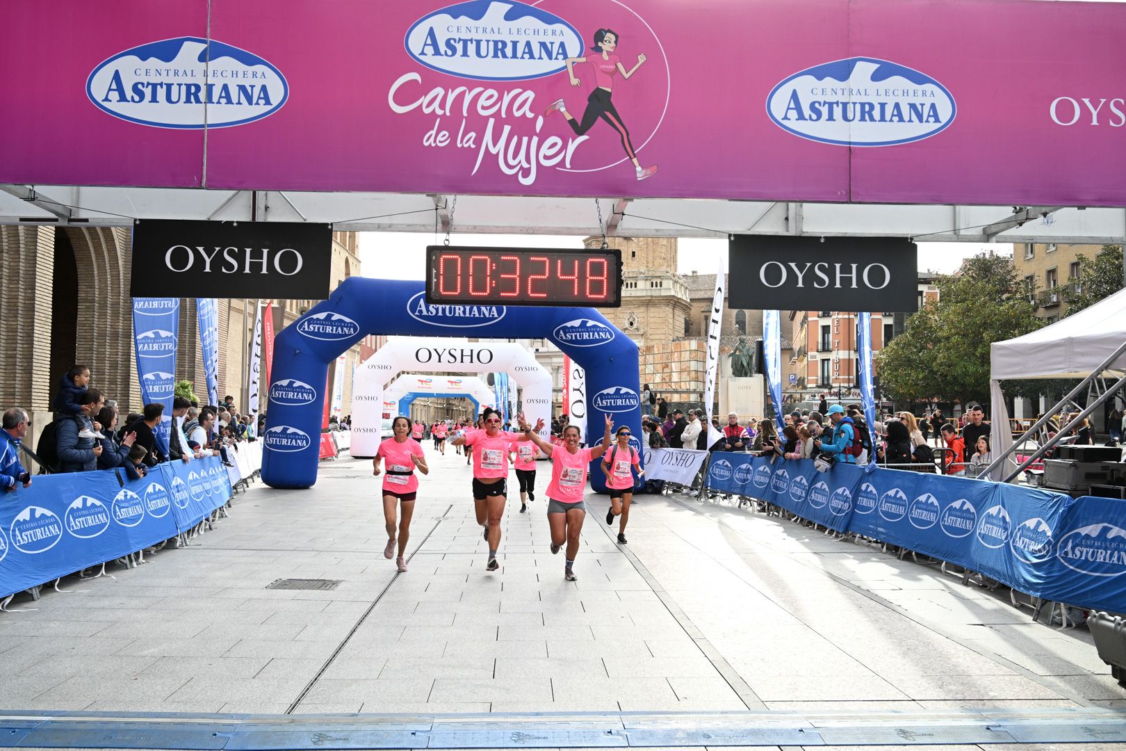 Todas las fotos de la Carrera de la Mujer de Zaragoza 2023. 4540