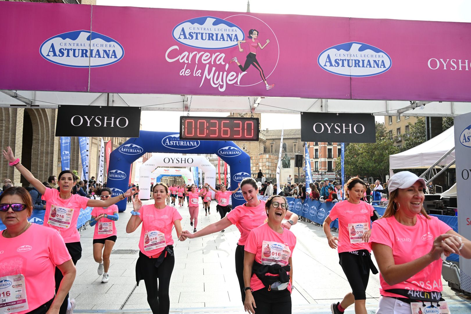 Todas las fotos de la Carrera de la Mujer de Zaragoza 2023. 4783