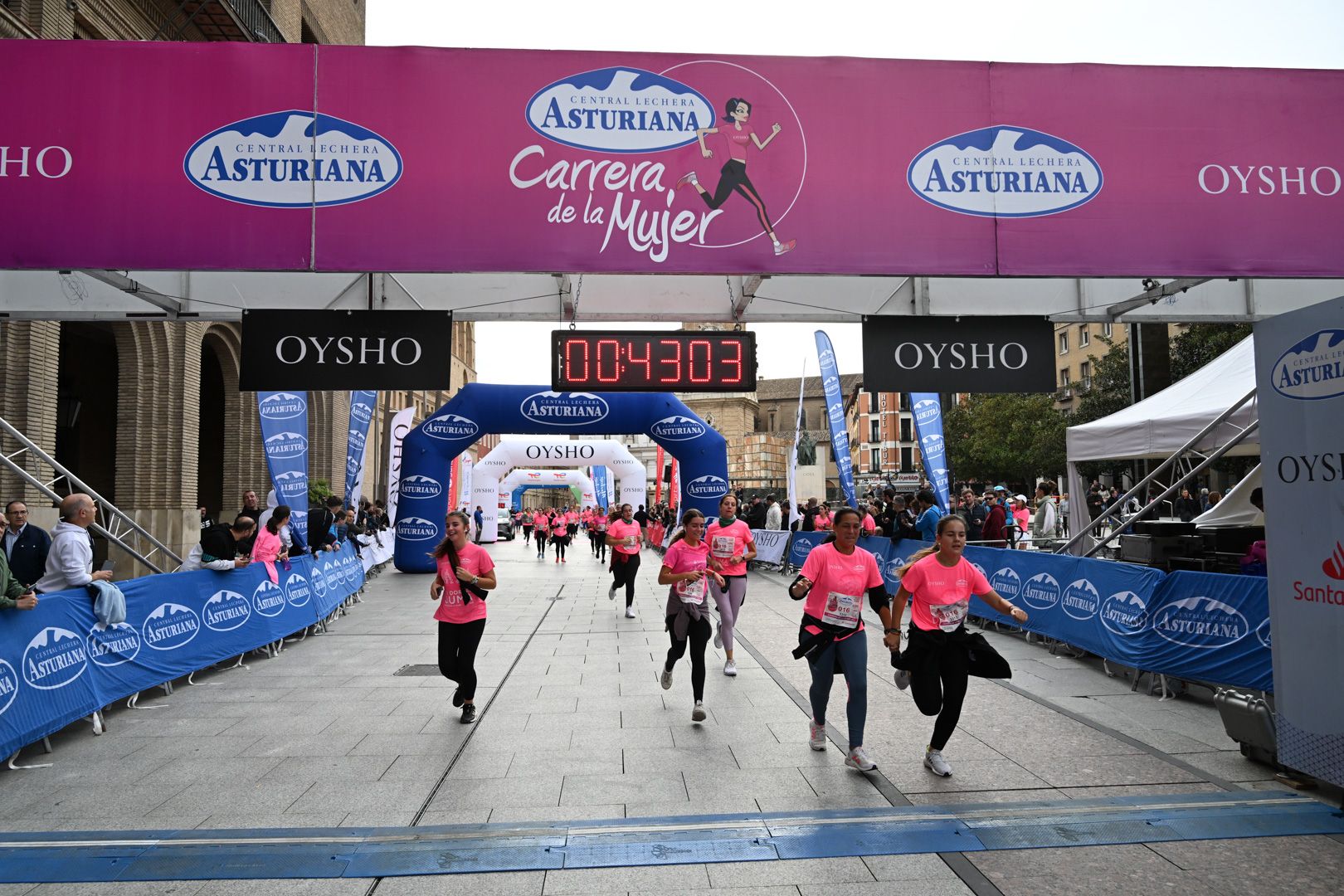 Todas las fotos de la Carrera de la Mujer de Zaragoza 2023. 5262