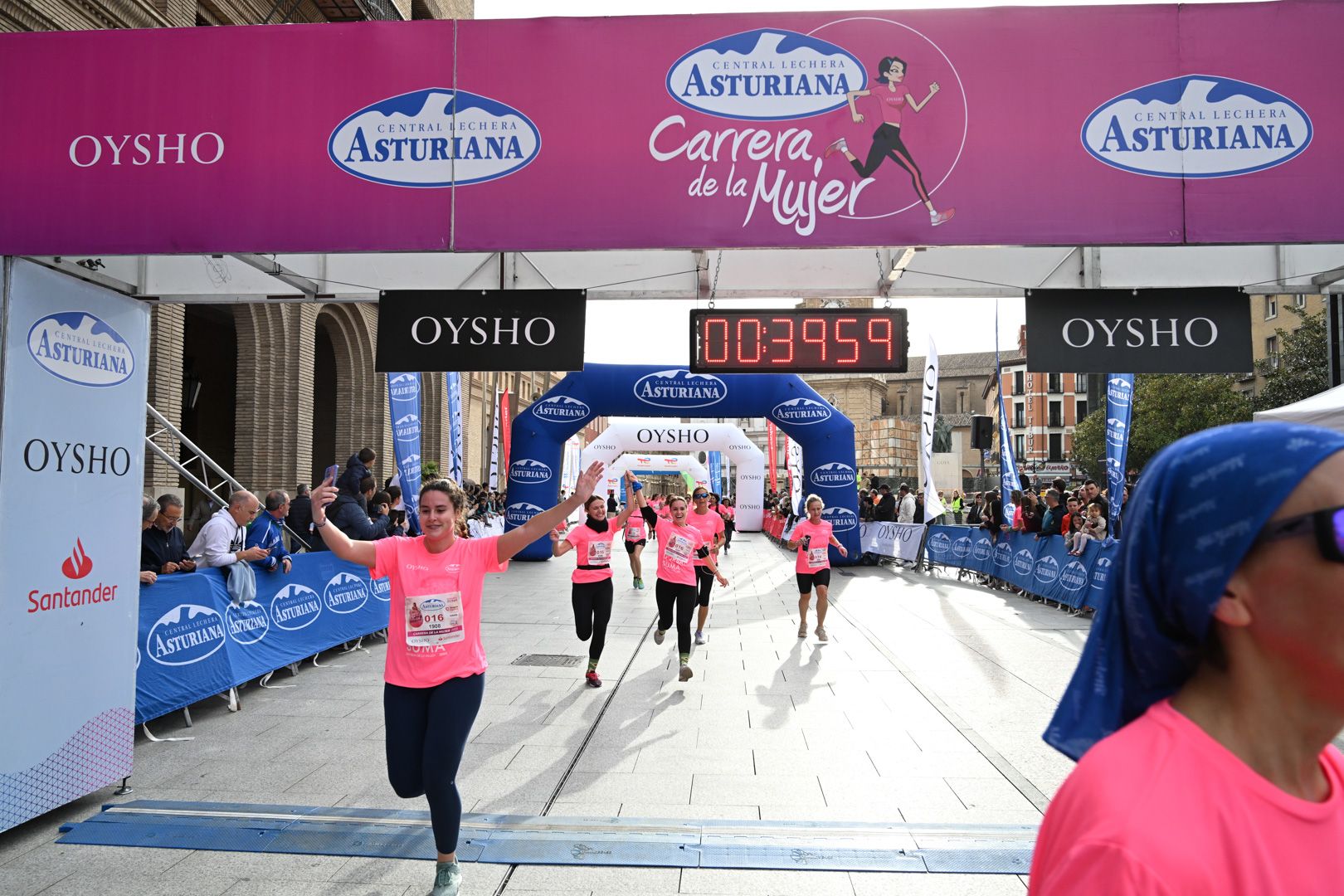 Todas las fotos de la Carrera de la Mujer de Zaragoza 2023. 5031