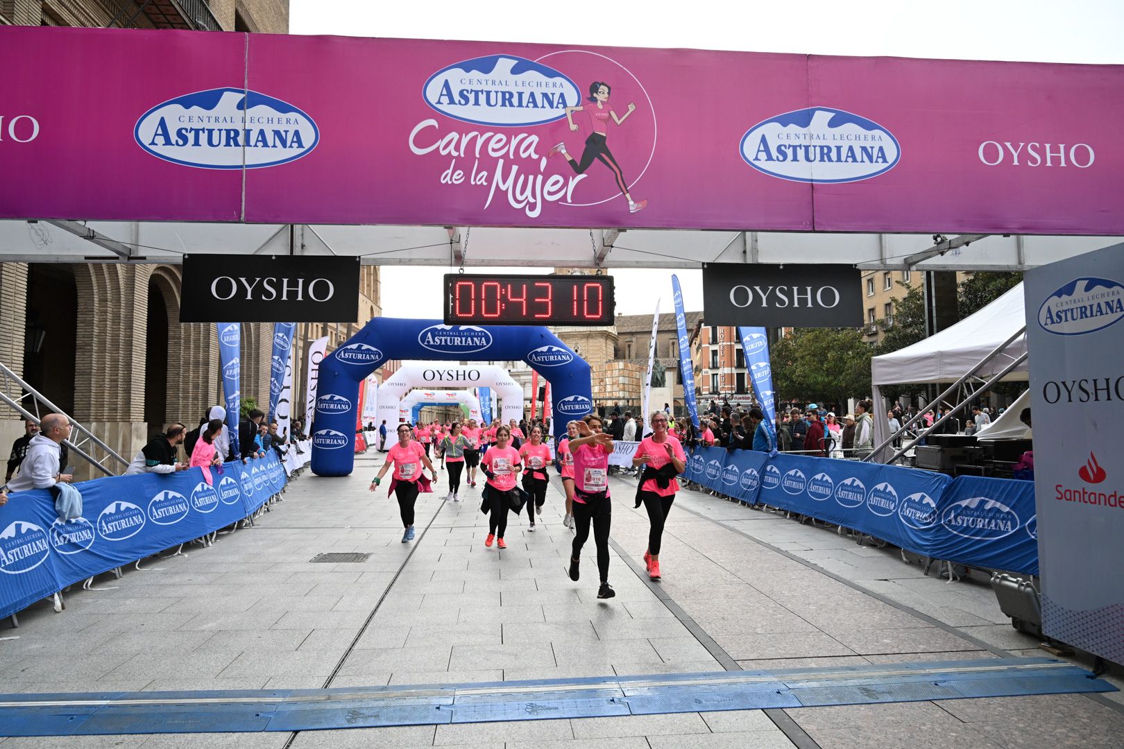 Todas las fotos de la Carrera de la Mujer de Zaragoza 2023. 5266