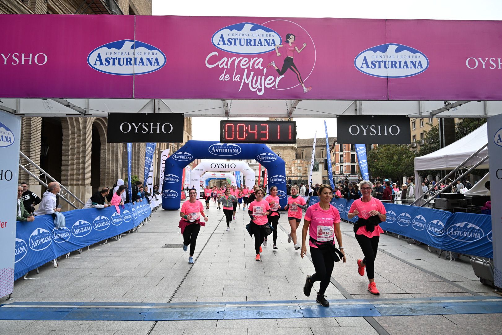 Todas las fotos de la Carrera de la Mujer de Zaragoza 2023. 5267