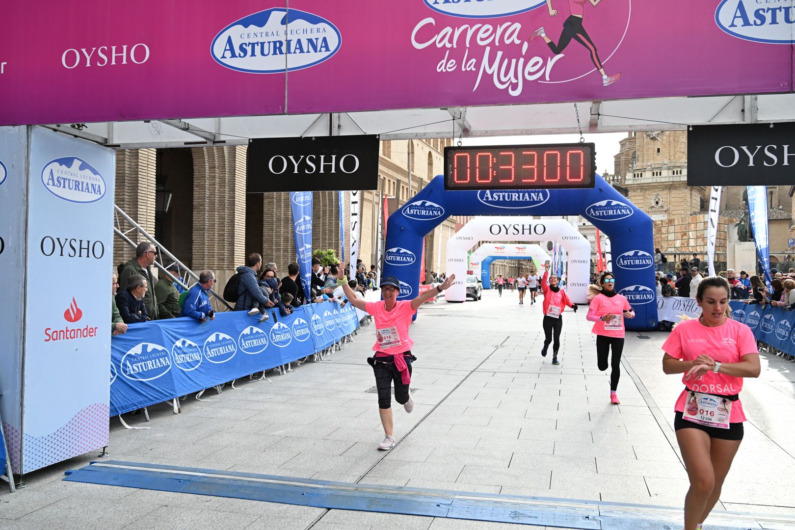 Todas las fotos de la Carrera de la Mujer de Zaragoza 2023. 4556