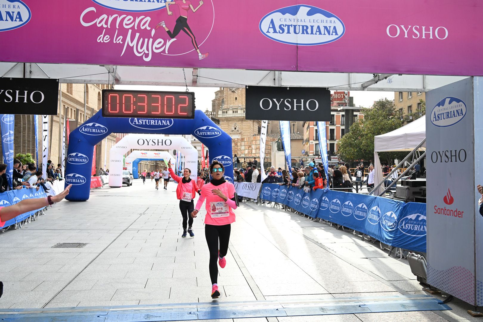 Todas las fotos de la Carrera de la Mujer de Zaragoza 2023. 4558