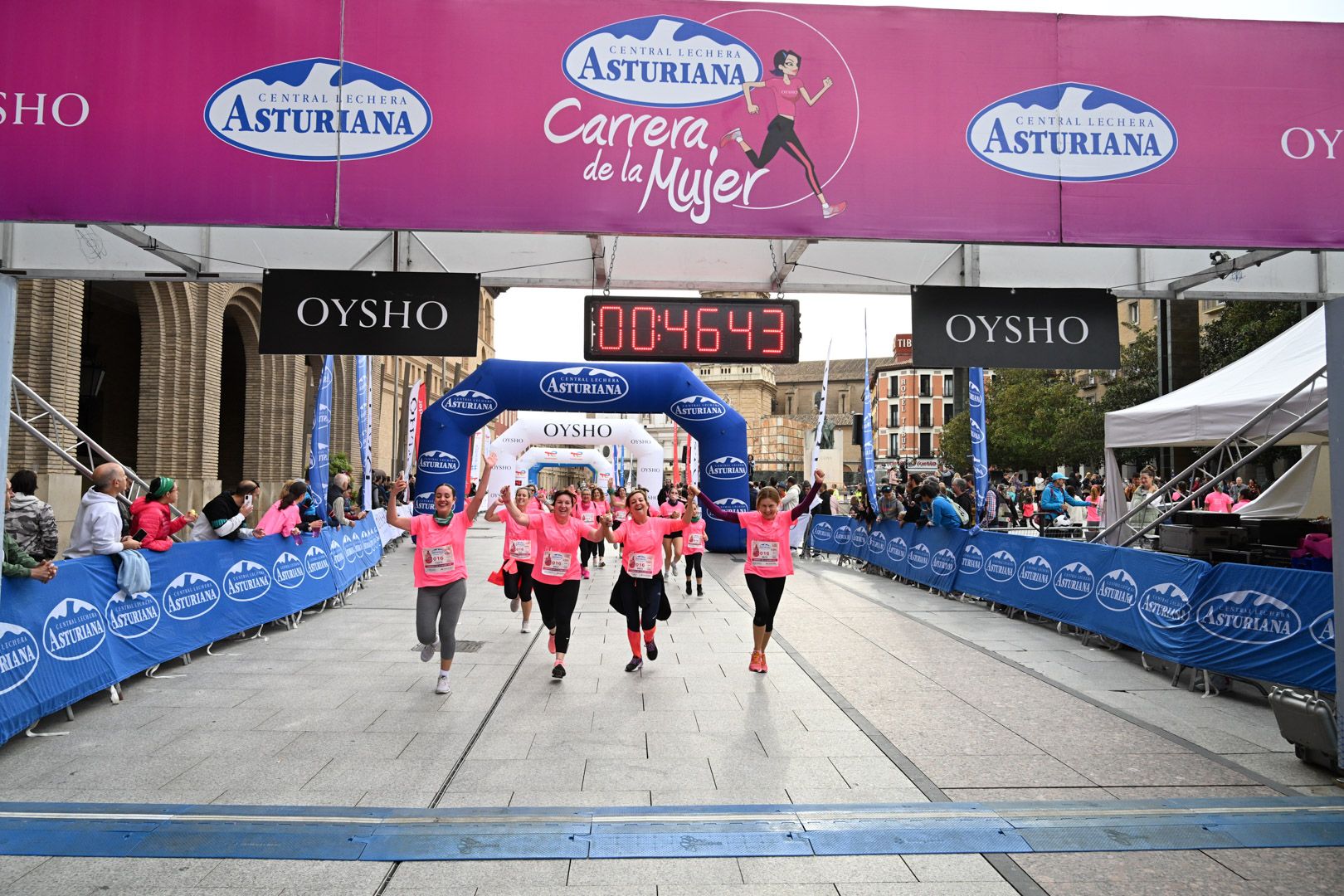 Todas las fotos de la Carrera de la Mujer de Zaragoza 2023. 5524