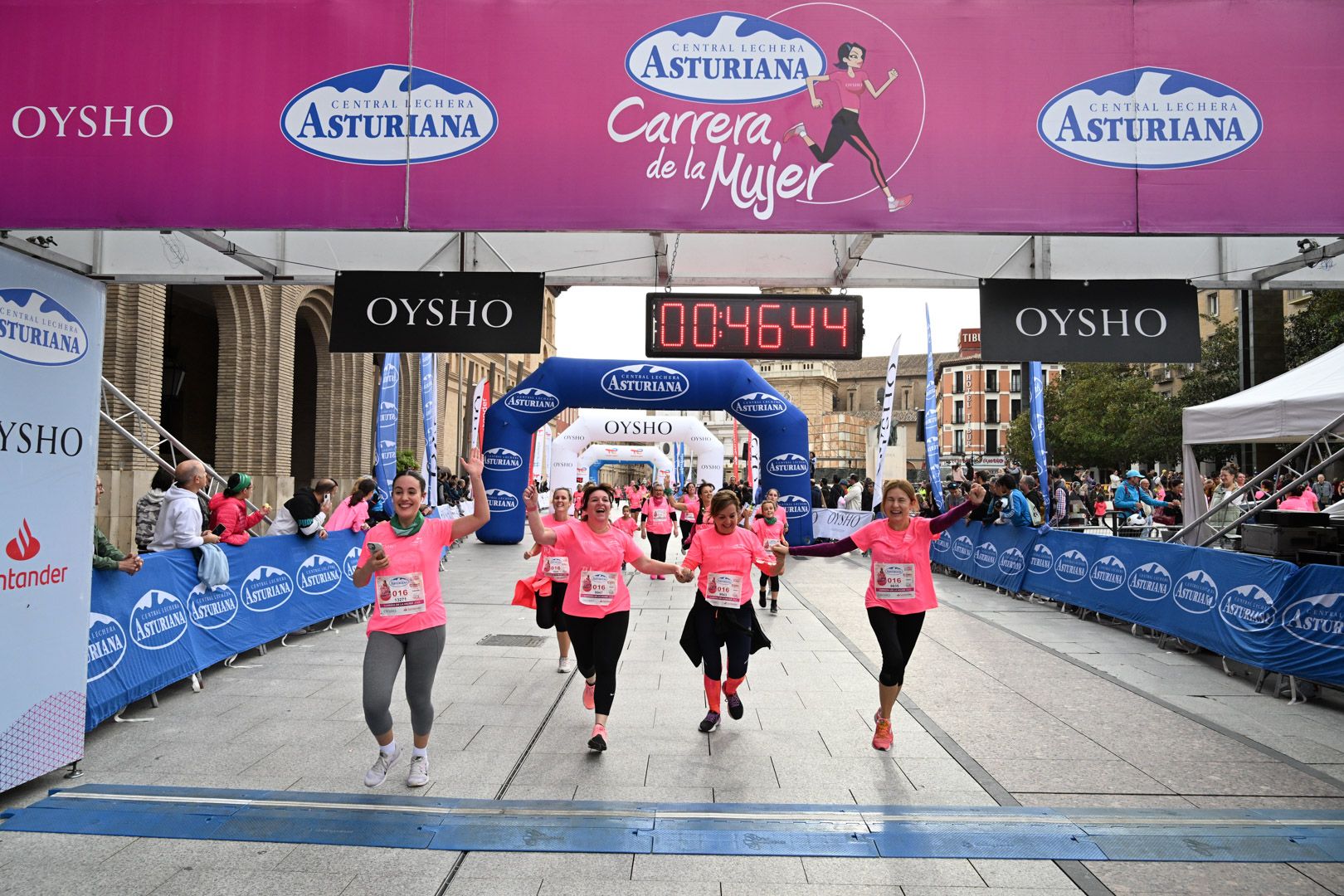 Todas las fotos de la Carrera de la Mujer de Zaragoza 2023. 5526