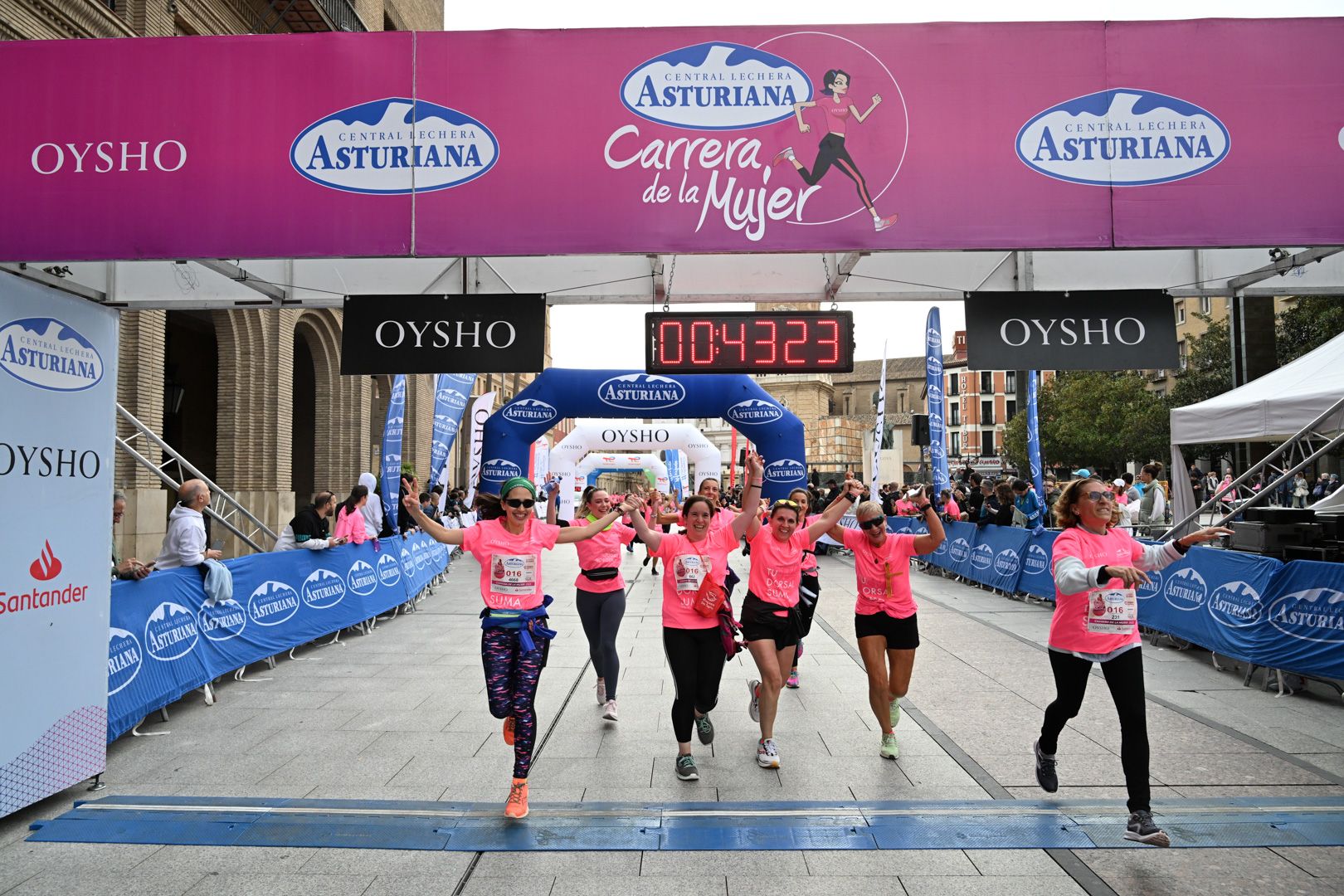 Todas las fotos de la Carrera de la Mujer de Zaragoza 2023. 5289