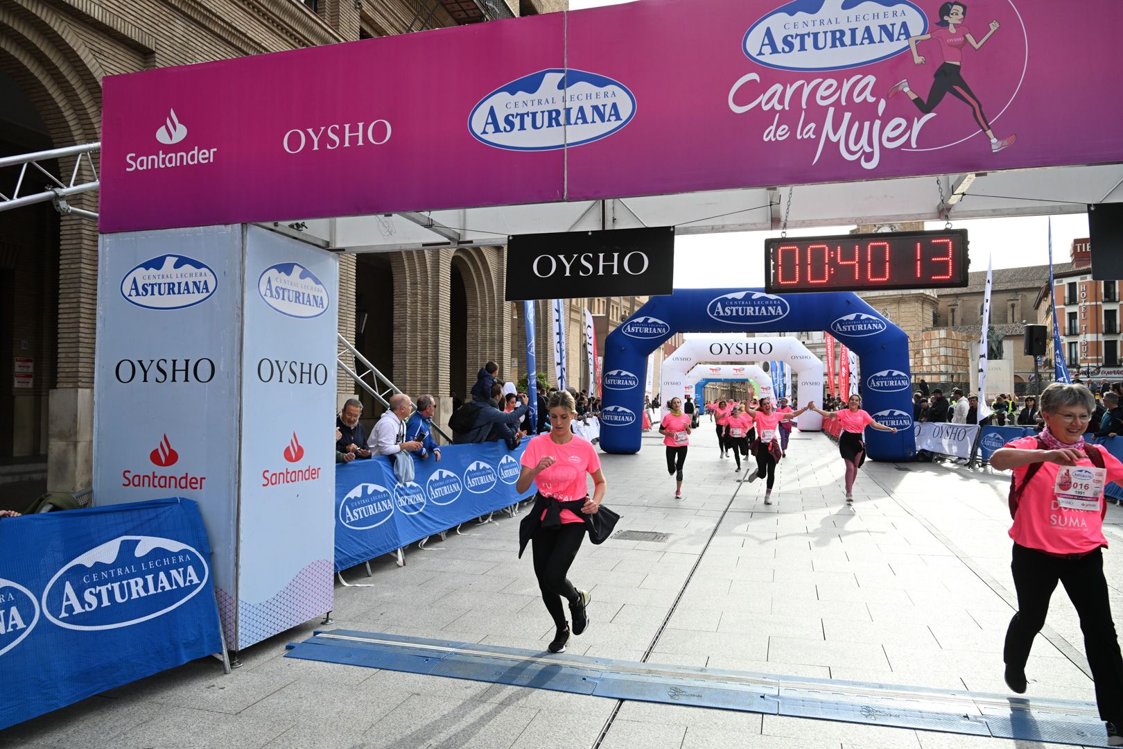 Todas las fotos de la Carrera de la Mujer de Zaragoza 2023. 5054