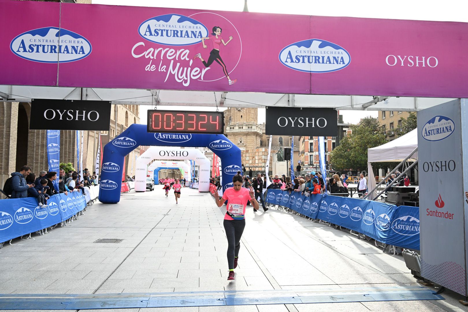 Todas las fotos de la Carrera de la Mujer de Zaragoza 2023. 4574