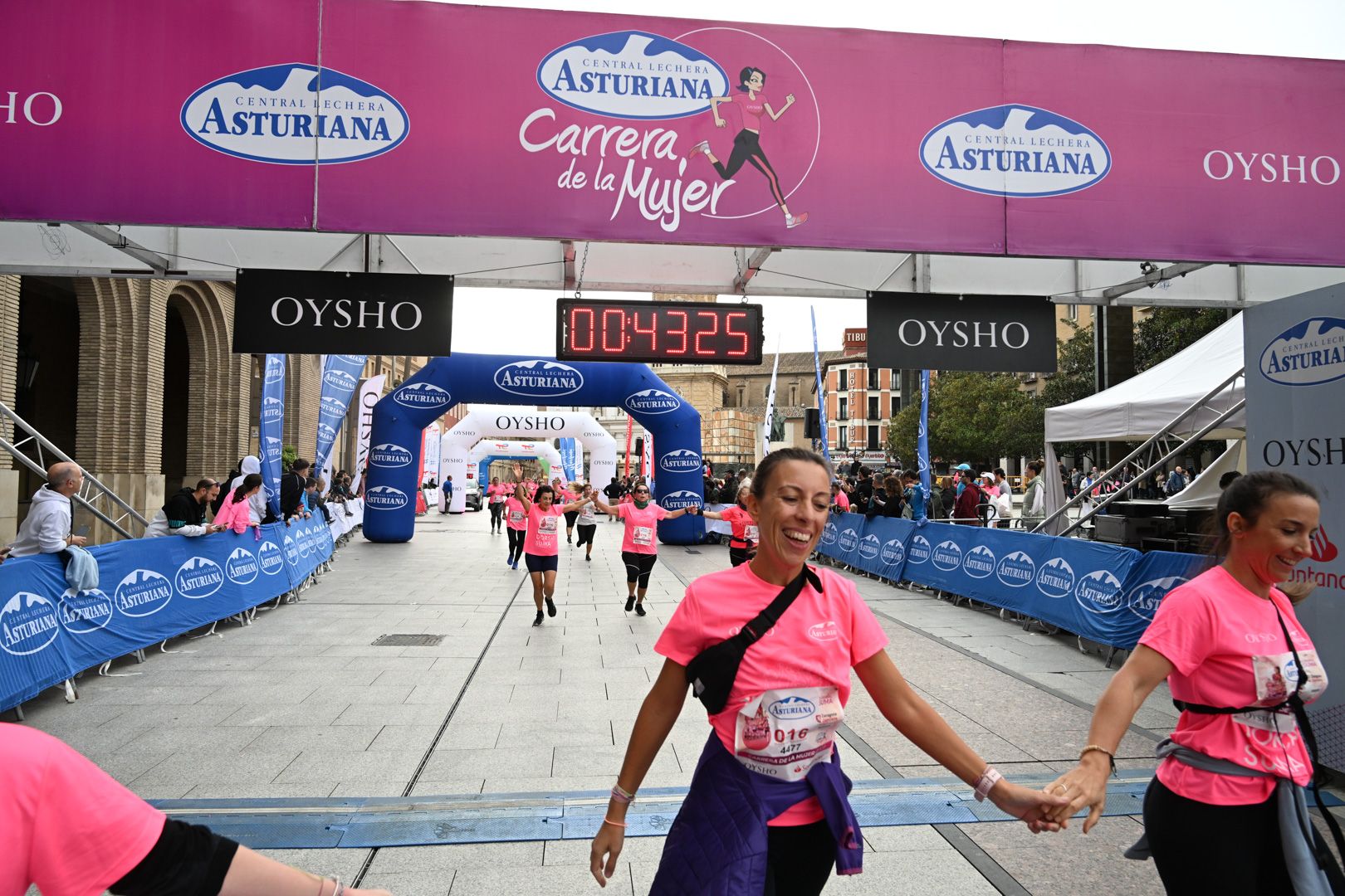 Todas las fotos de la Carrera de la Mujer de Zaragoza 2023. 5291