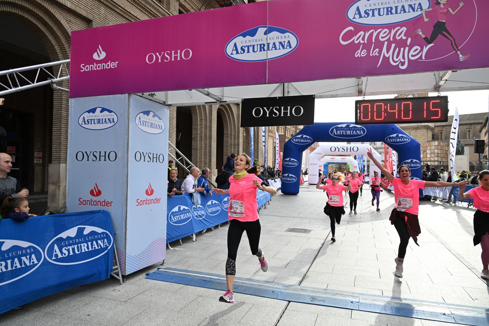 Todas las fotos de la Carrera de la Mujer de Zaragoza 2023. 5057