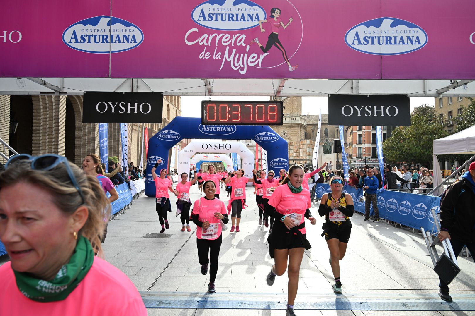 Todas las fotos de la Carrera de la Mujer de Zaragoza 2023. 4821