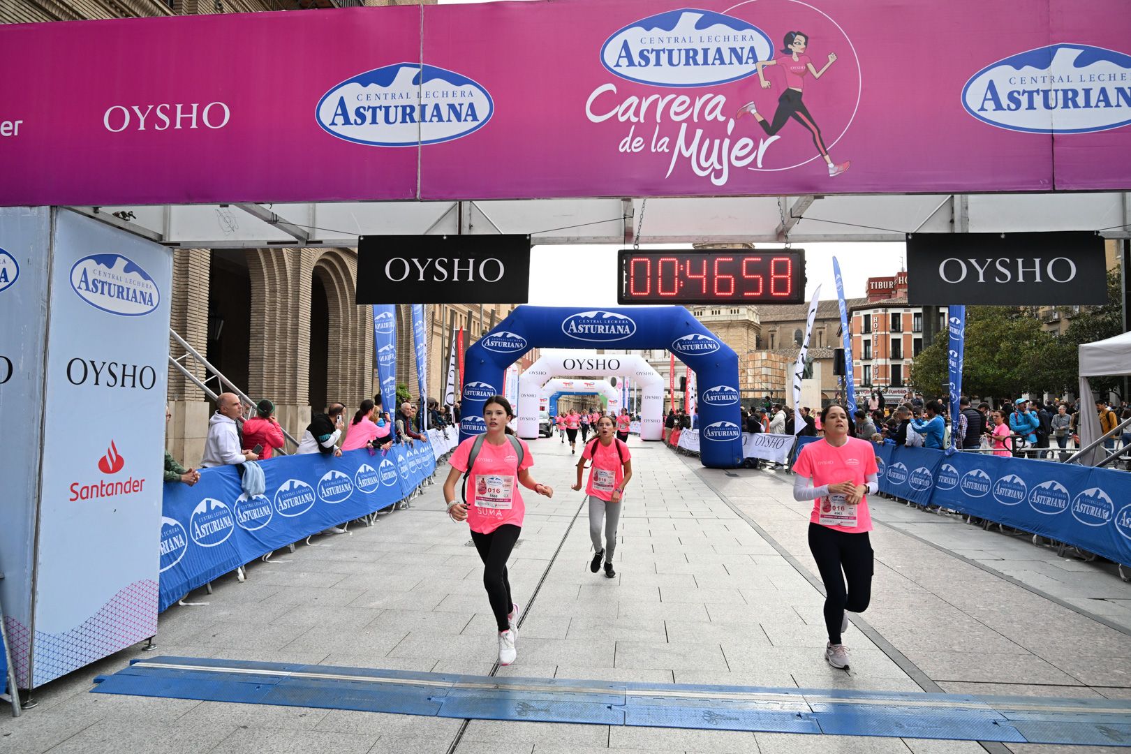Todas las fotos de la Carrera de la Mujer de Zaragoza 2023. 5537