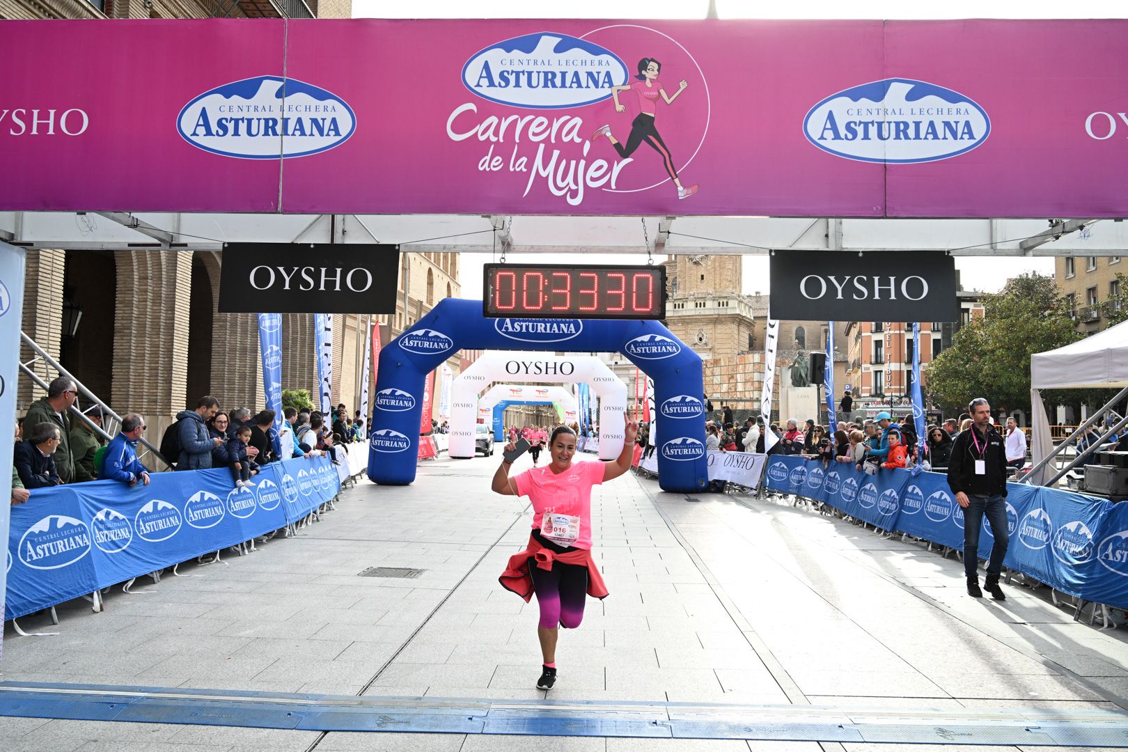 Todas las fotos de la Carrera de la Mujer de Zaragoza 2023. 4579
