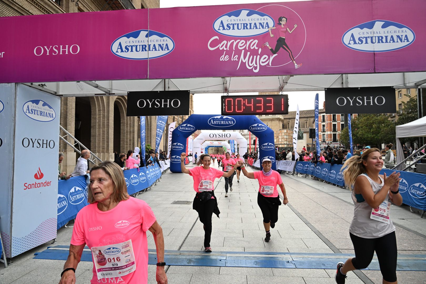 Todas las fotos de la Carrera de la Mujer de Zaragoza 2023. 5297