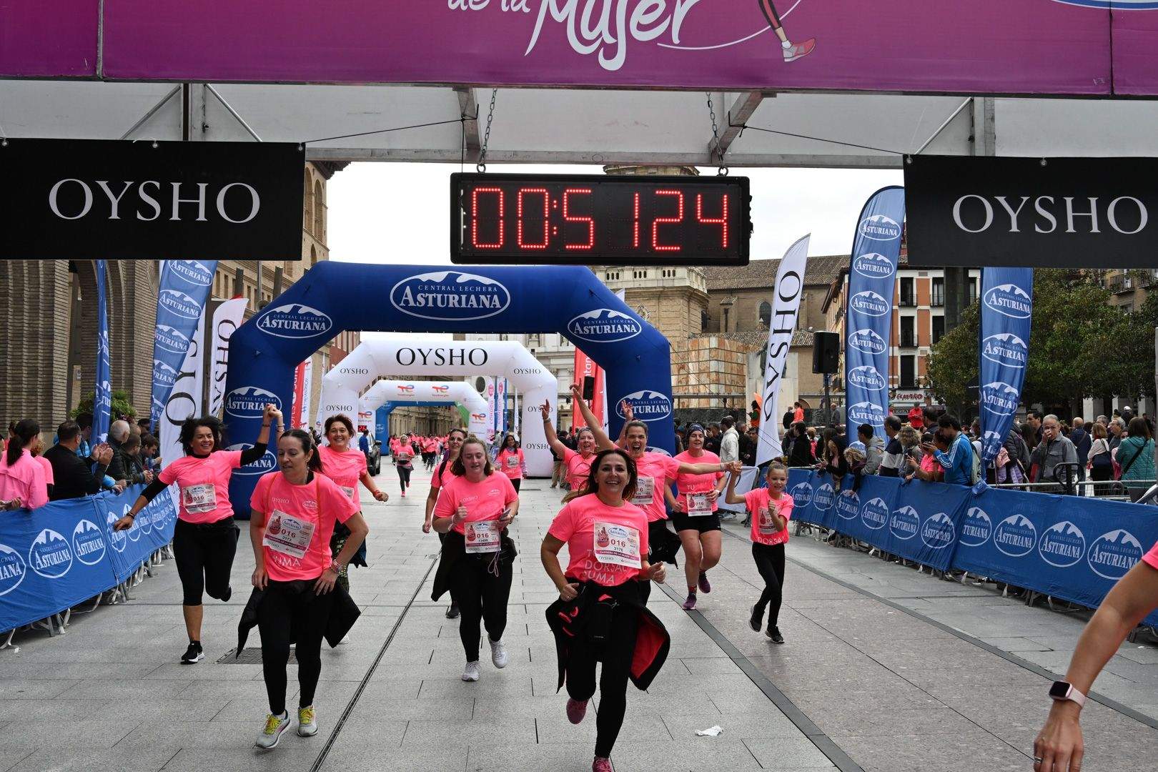 Todas las fotos de la Carrera de la Mujer de Zaragoza 2023. 5782